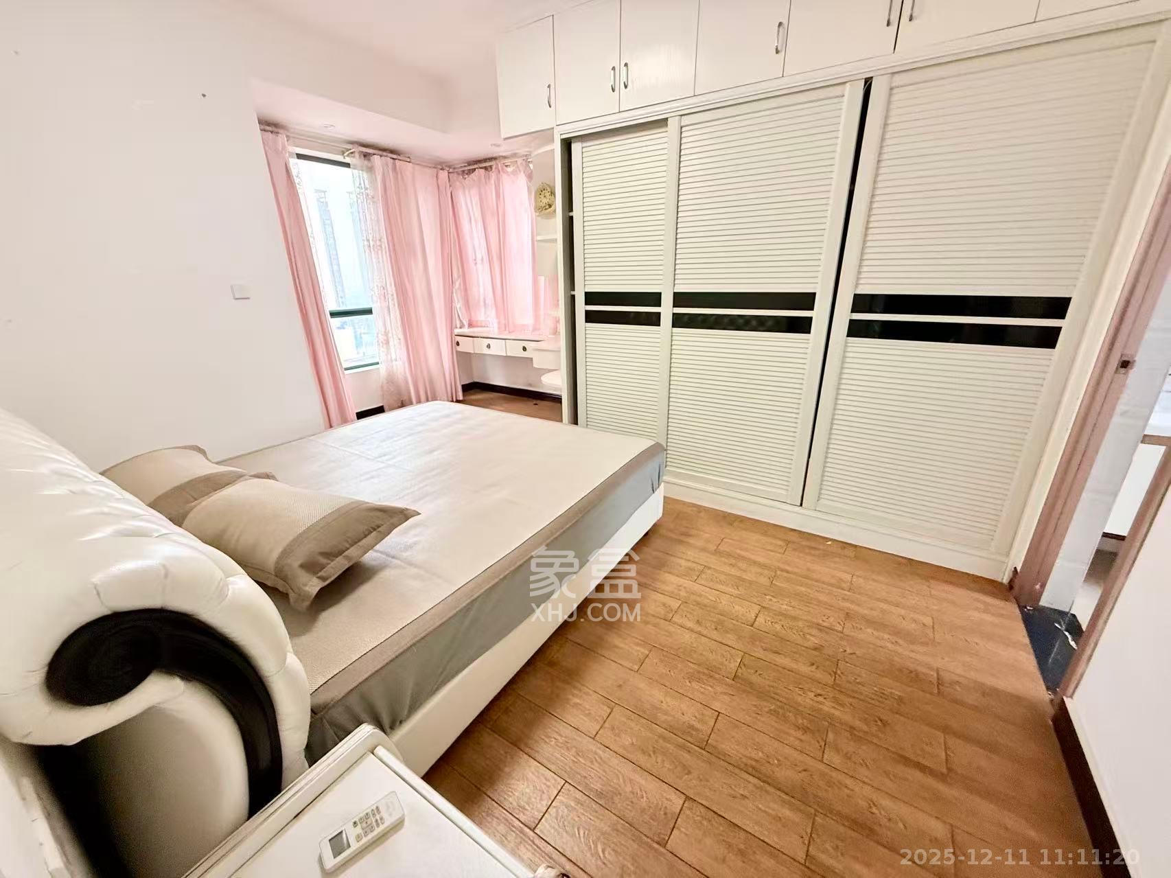 维一星城原山苑 3室2厅1卫 2500.0元/月 维一星城原山苑 3室2厅1卫 2500.0元/月室内图