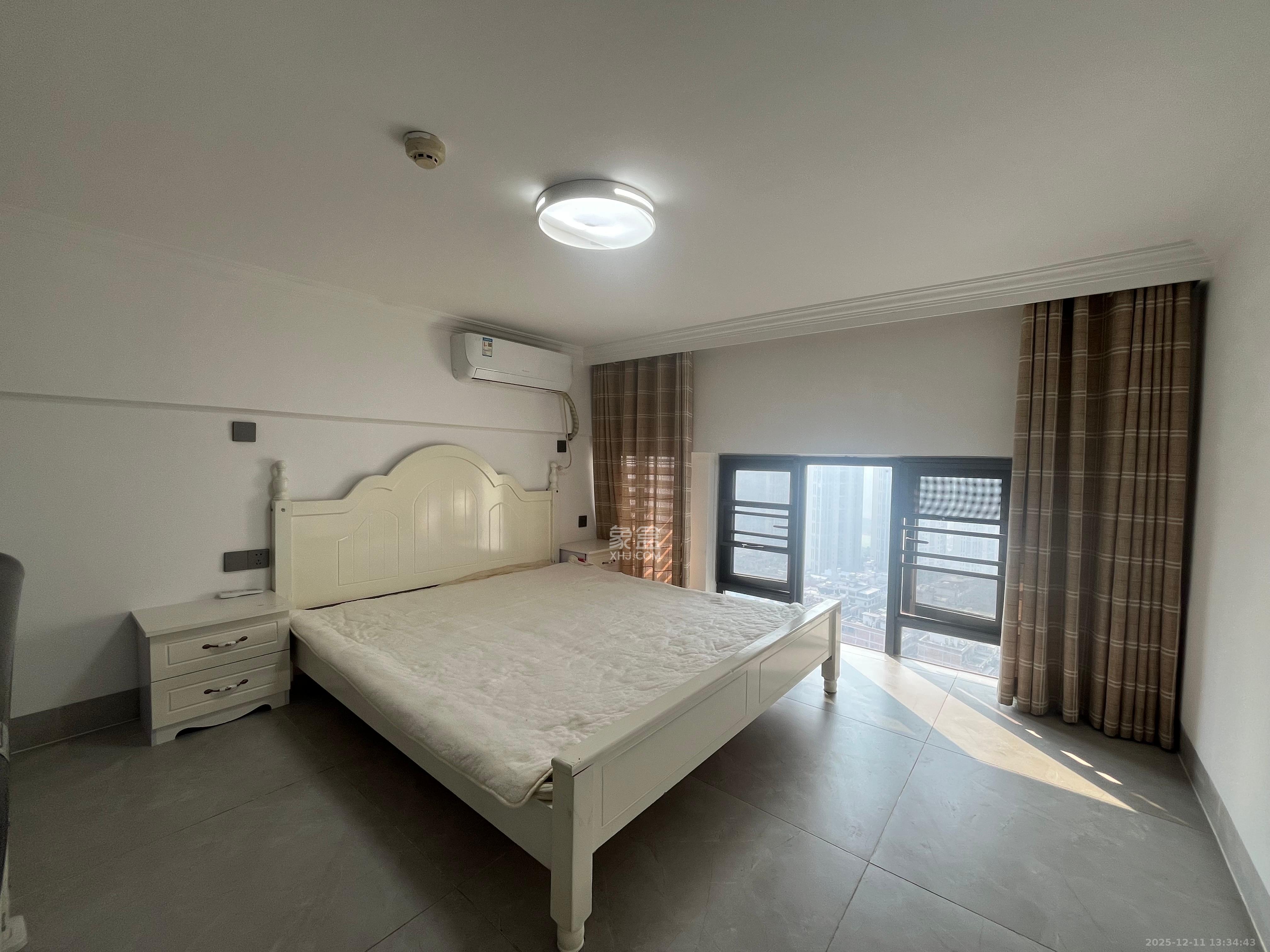 嘉宇银杉(嘉宇西苑) 2室1厅1卫 1500.0元/月 嘉宇银杉(嘉宇西苑) 2室1厅1卫 1500.0元/月室内图