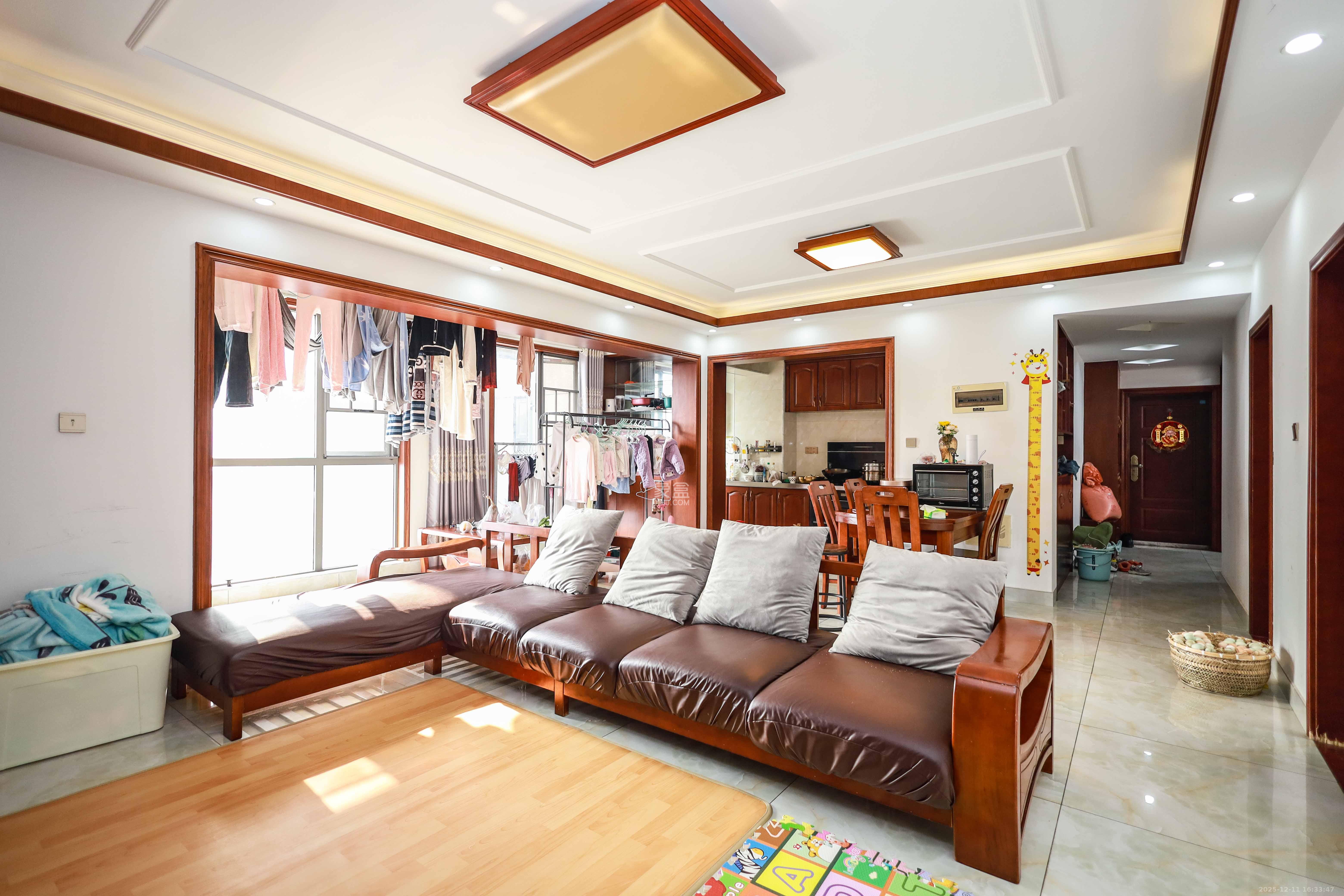 潇湘奥林匹克花园  4室2厅2卫    98.0万