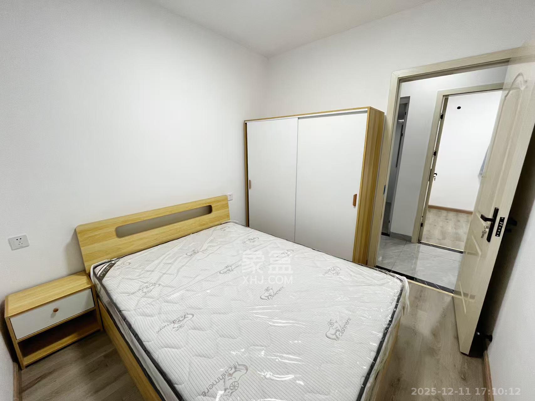 世茂璀璨天城  3室1厅1卫    3000.0元/月室内图