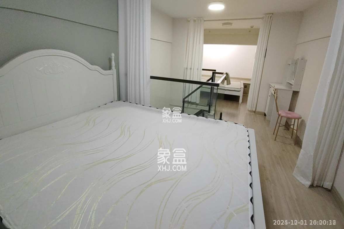 龙湖湘江星座(祺鑫星座公寓) 2室1厅1卫 2100.0元/月 龙湖湘江星座(祺鑫星座公寓) 2室1厅1卫 2100.0元/月室内图