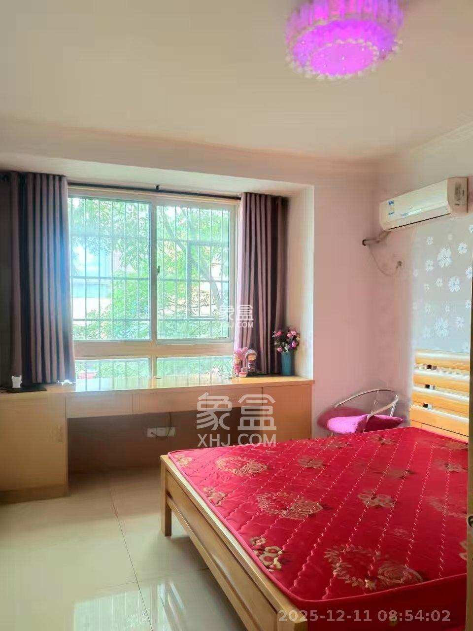 山水湾 2室2厅1卫 1600.0元/月 山水湾 2室2厅1卫 1600.0元/月室内图