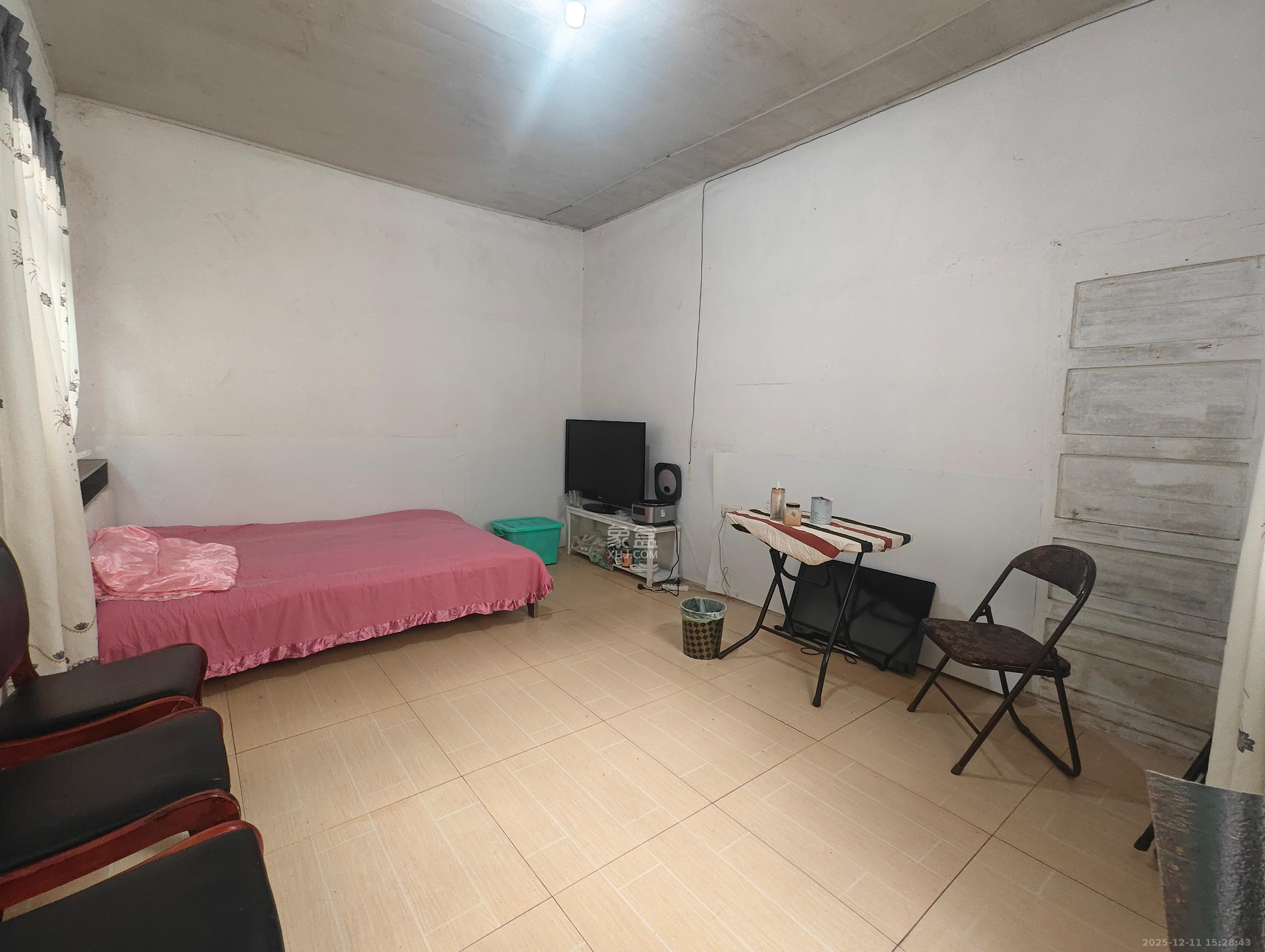 桂花井巷散盘  1室1厅1卫    900.0元/月