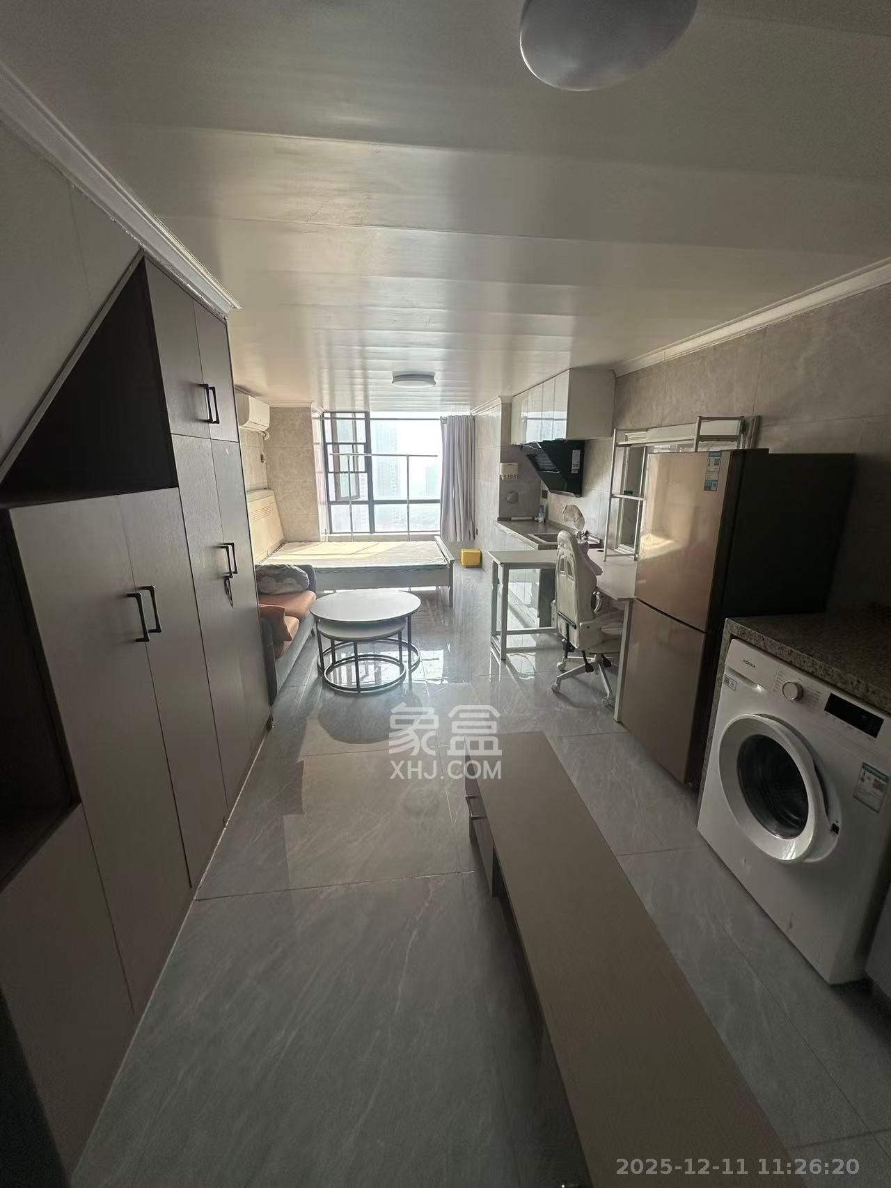 天麓轻奢国际  1室1厅1卫    1400.0元/月室内图