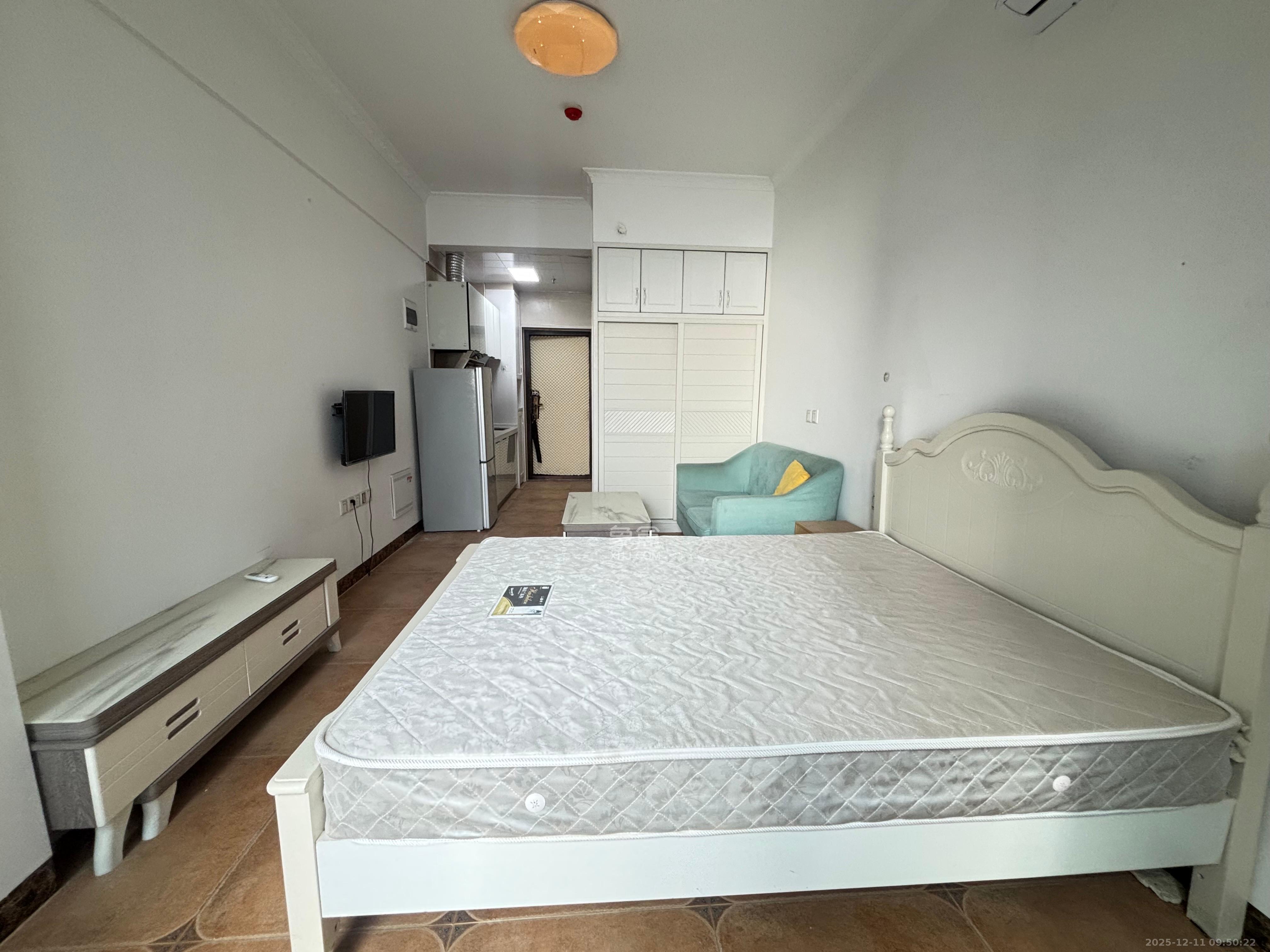 东盈商业广场（华泉城市广场）  1室1厅1卫    1300.0元/月室内图