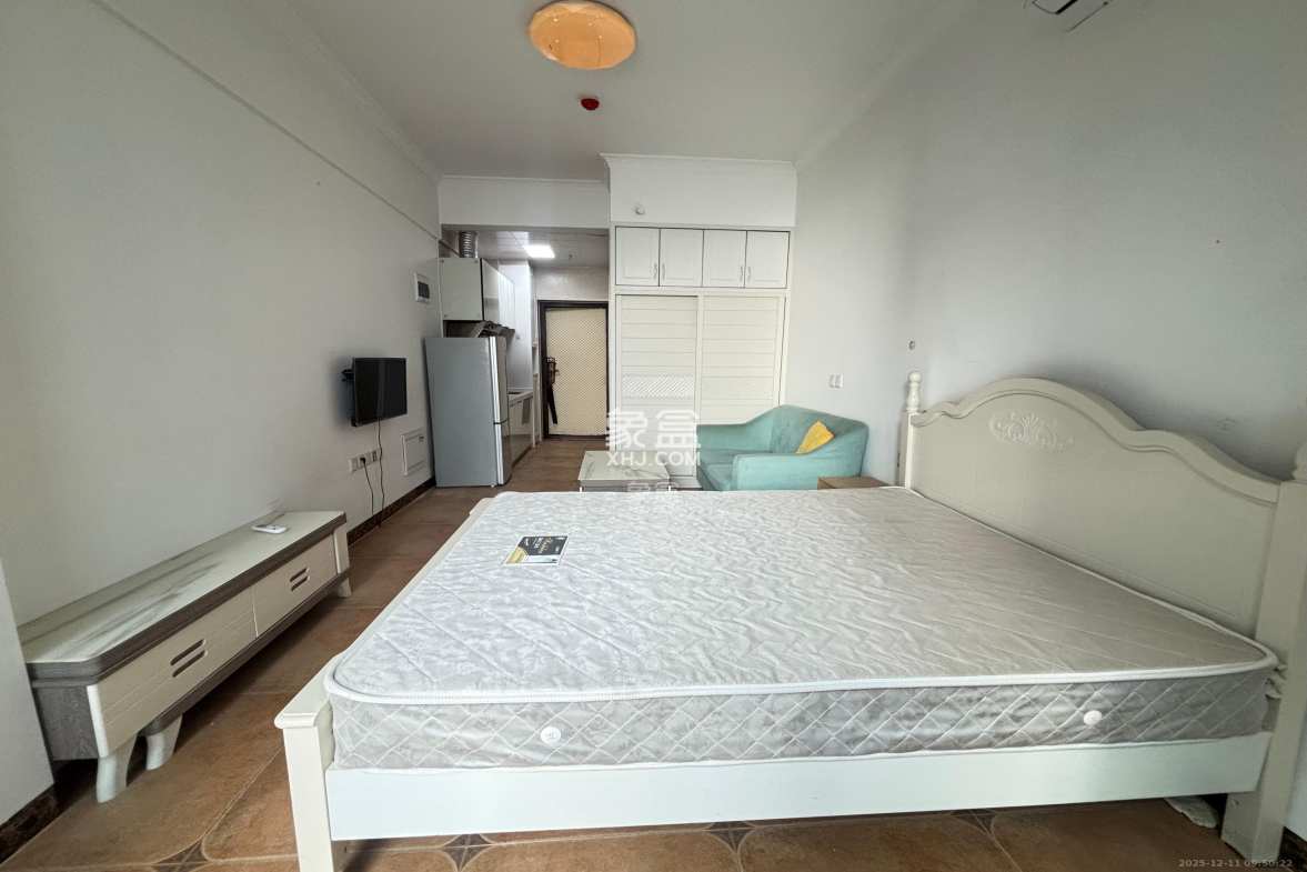 东盈商业广场(华泉城市广场) 1室1厅1卫 1300.0元/月 东盈商业广场(华泉城市广场) 1室1厅1卫 1300.0元/月室内图