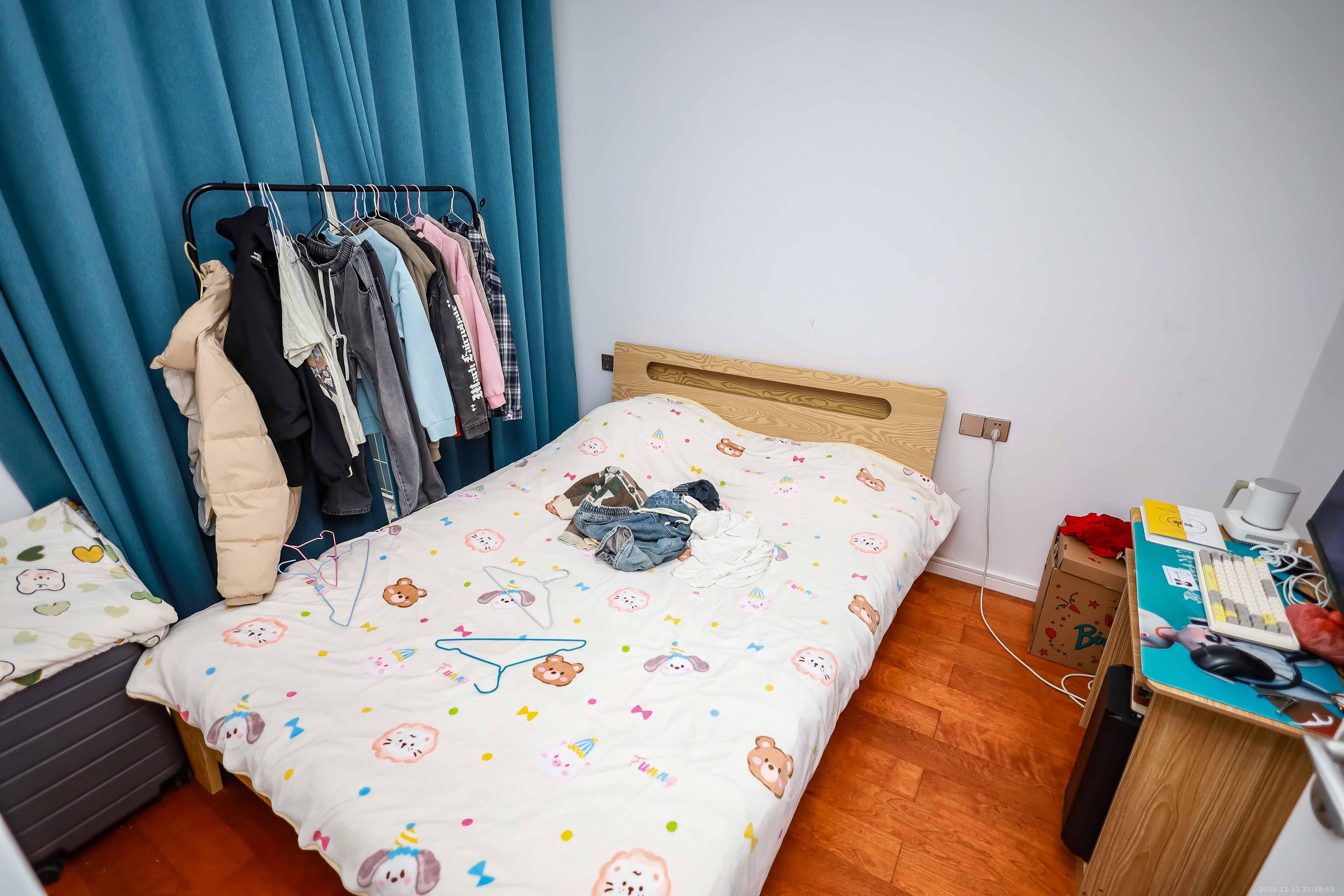 金基芳华 4室2厅2卫 2800.0元/月 金基芳华 4室2厅2卫 2800.0元/月室内图