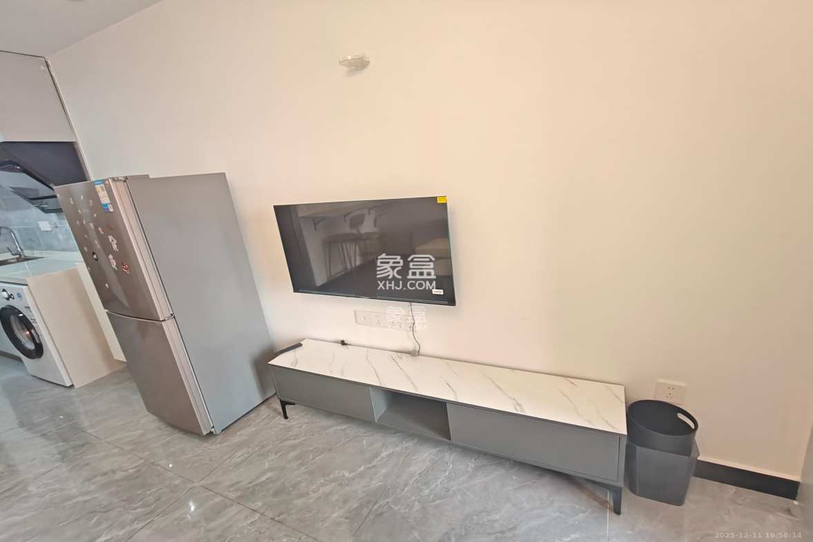 卓越江岸 1室0厅1卫 1500.0元/月 卓越江岸 1室0厅1卫 1500.0元/月室内图