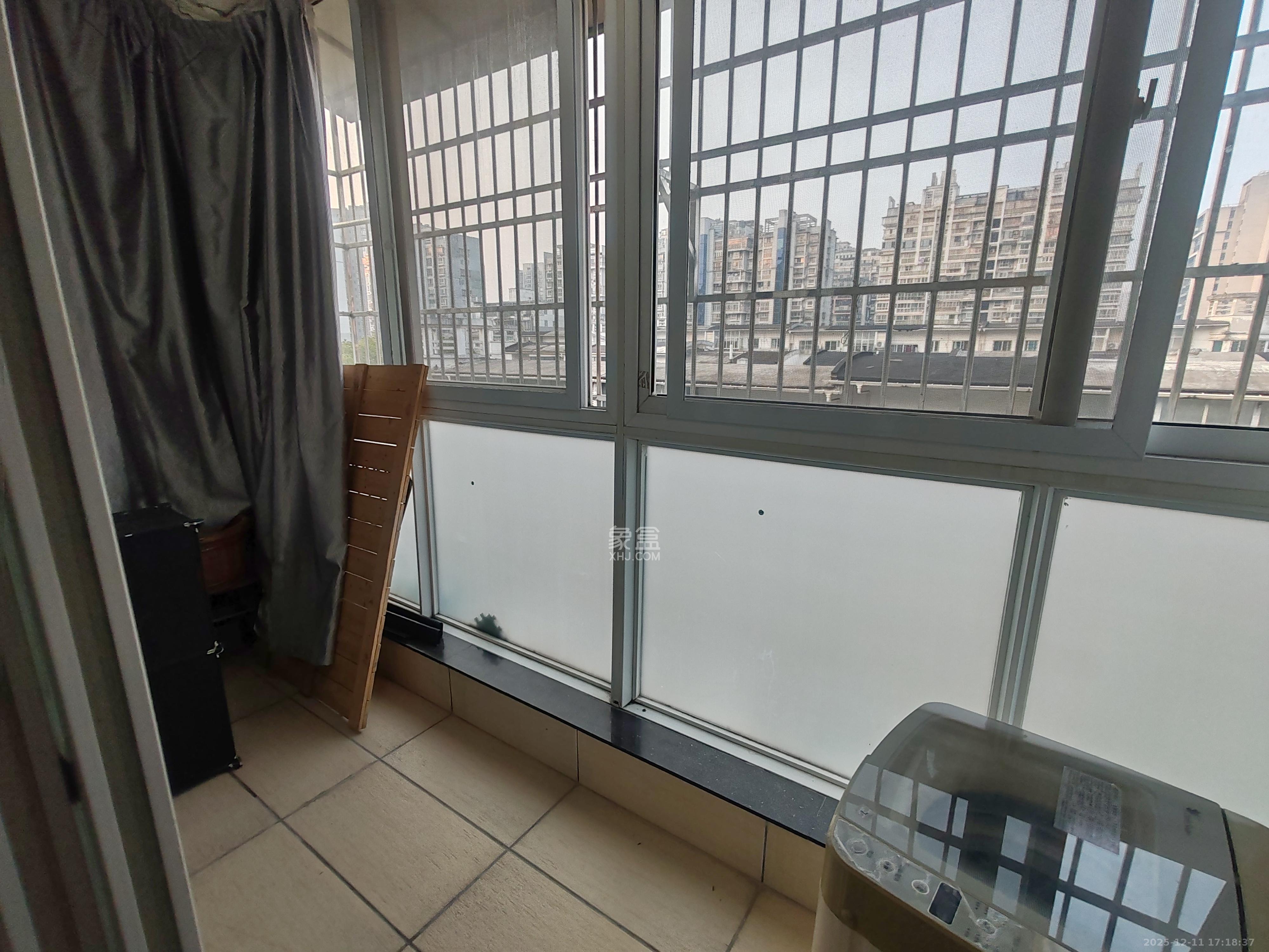 申奥美域  3室2厅2卫    2000.0元/月室内图