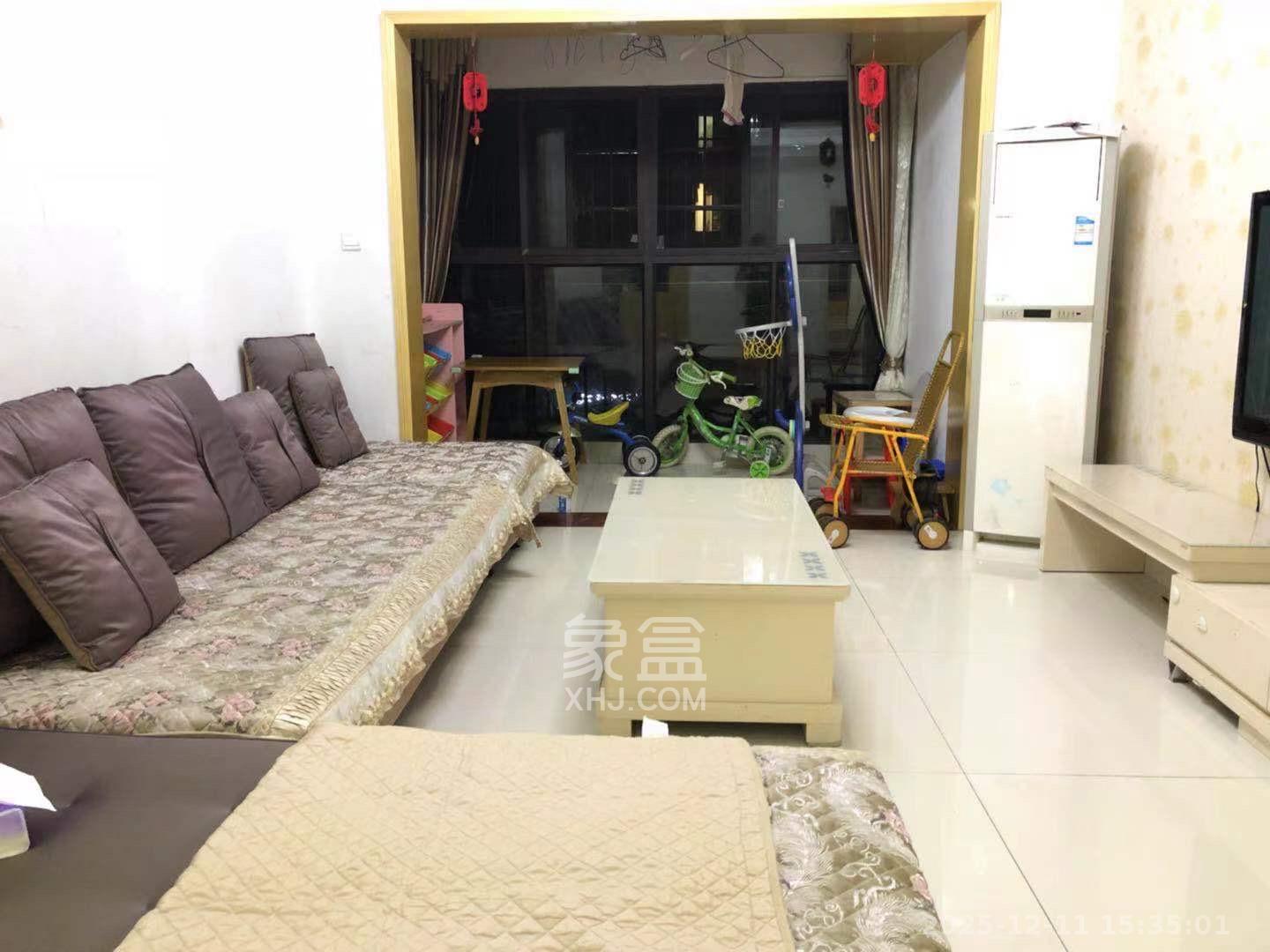 保利麓谷林语D区  3室2厅1卫    2100.0元/月室内图