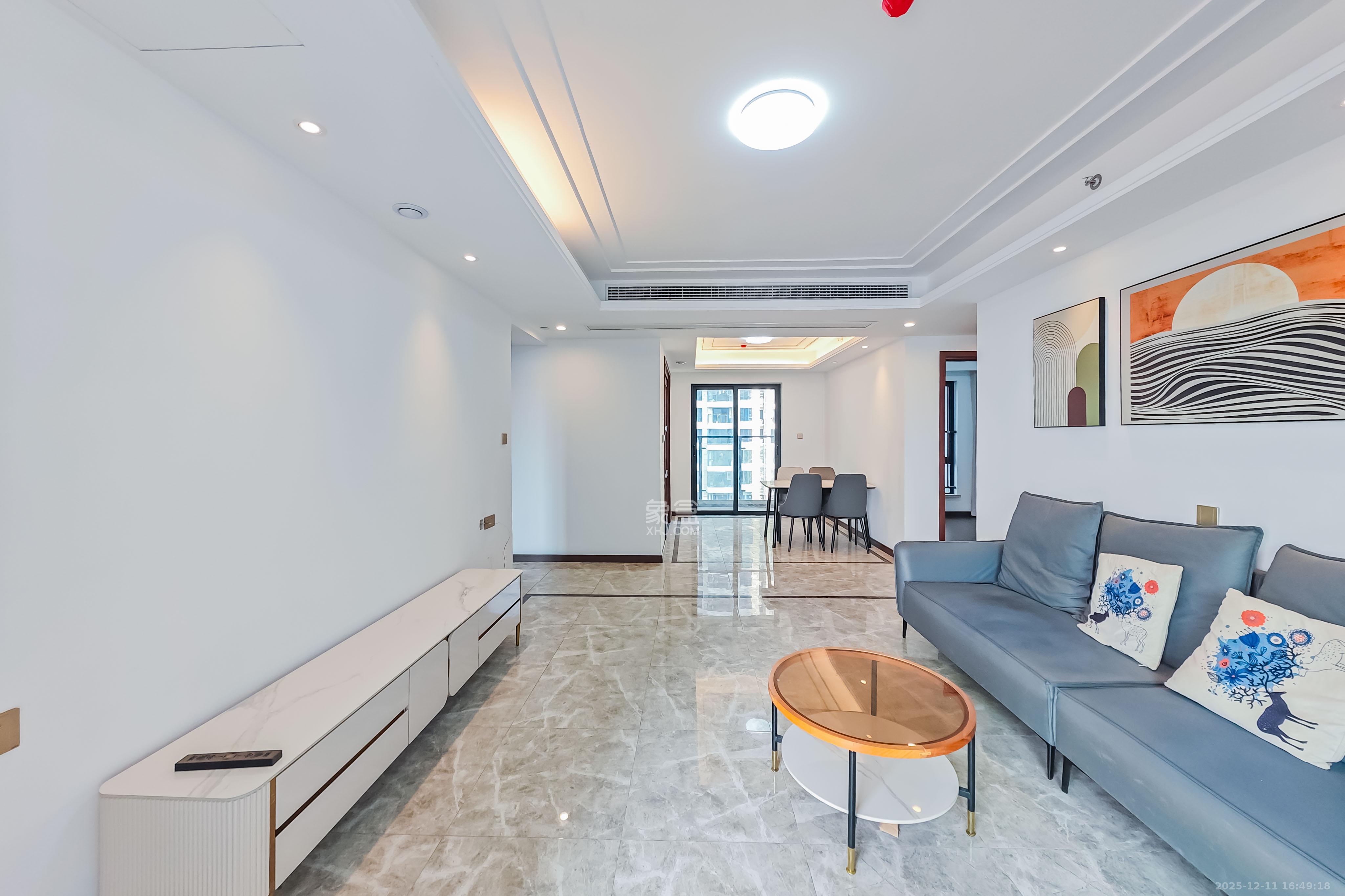 绿地长沙城际空间站（绿地新里佳苑）  4室2厅2卫    146.0万