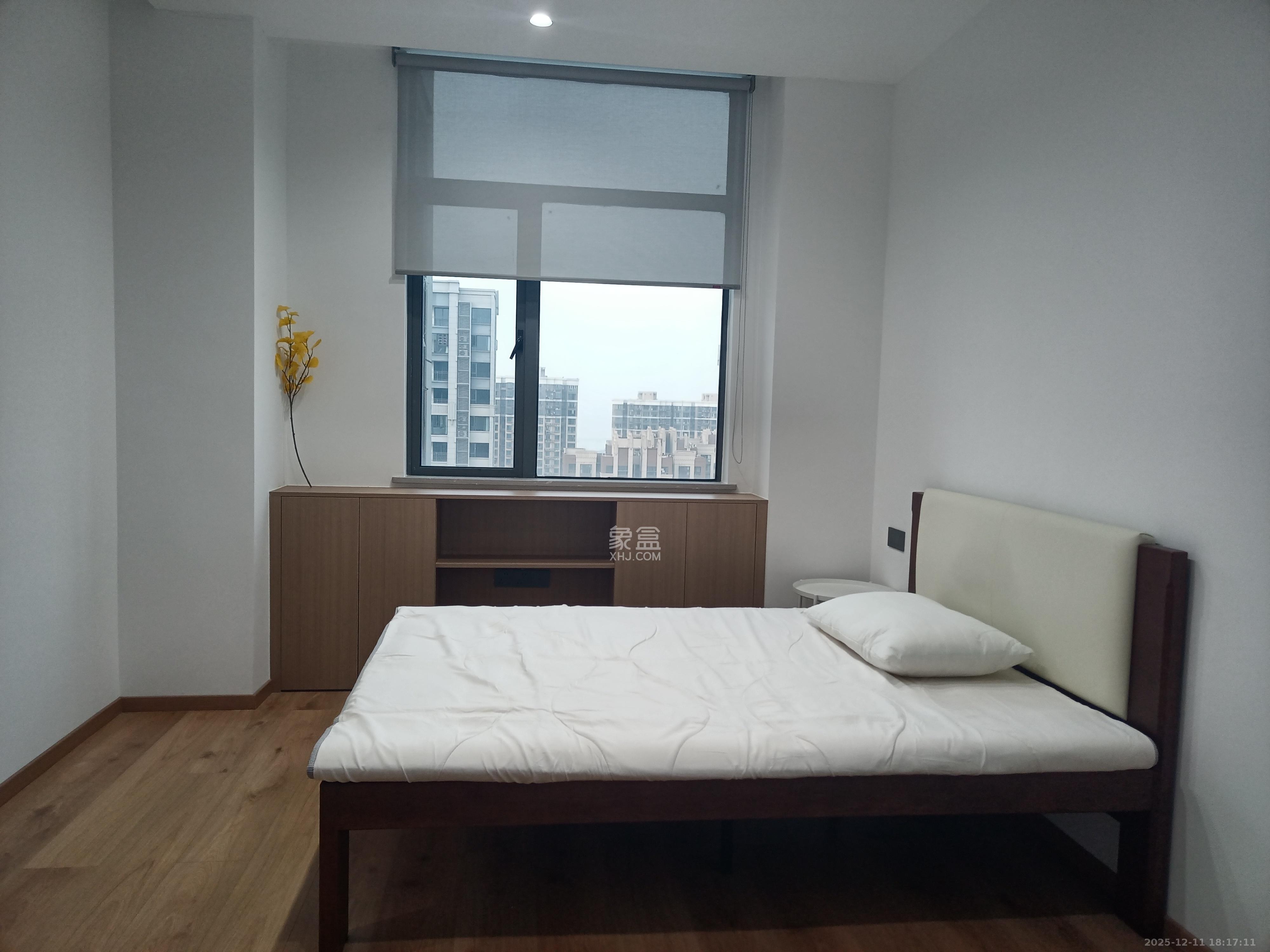 诺德滨江逸园（中铁逸园）  2室1厅1卫    2500.0元/月