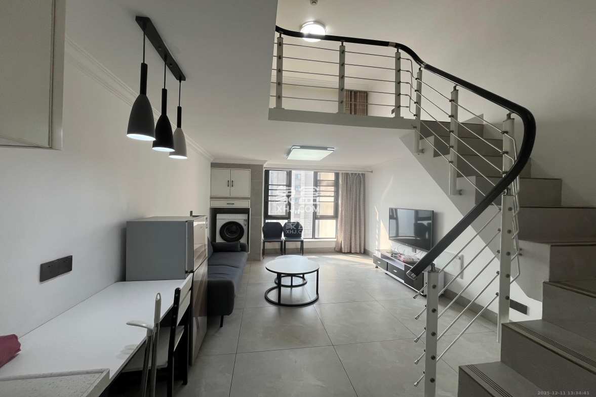 嘉宇银杉(嘉宇西苑) 2室1厅1卫 1500.0元/月 嘉宇银杉(嘉宇西苑) 2室1厅1卫 1500.0元/月室内图