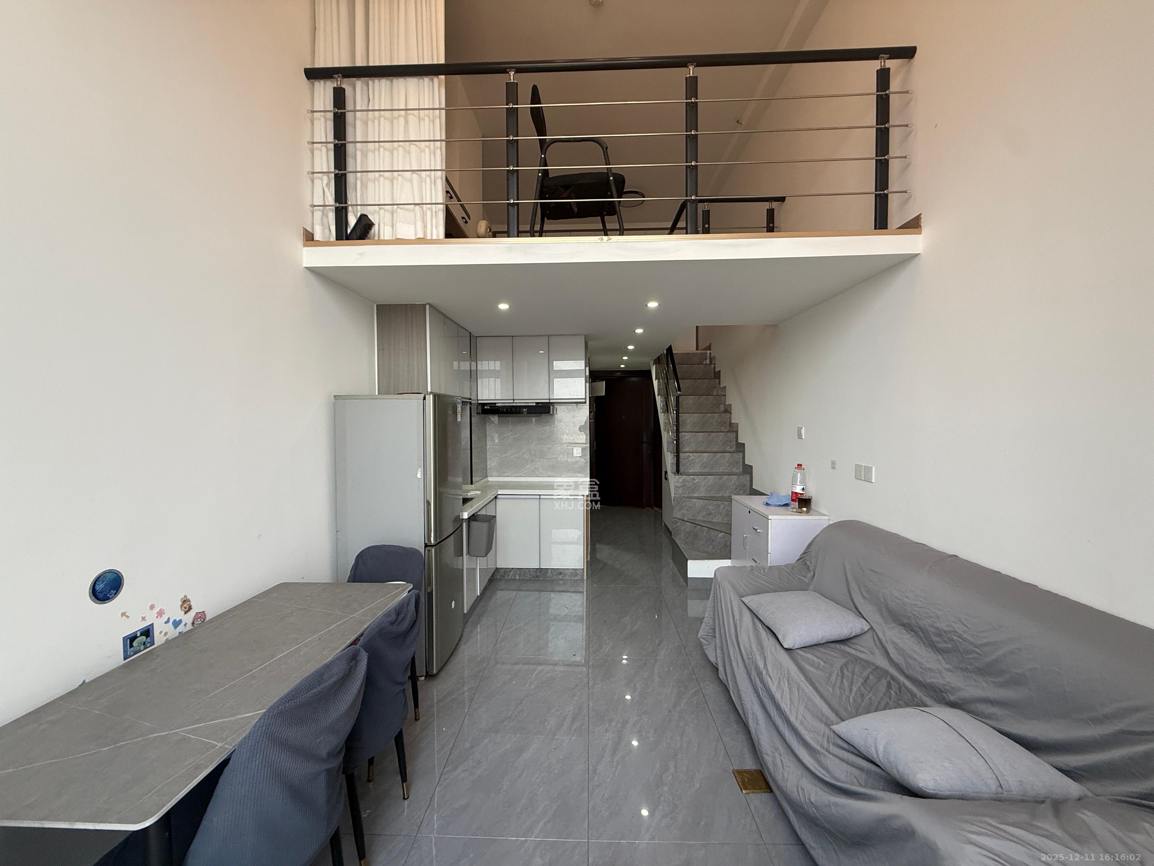 碧桂园翘楚棠  1室1厅1卫    1400.0元/月