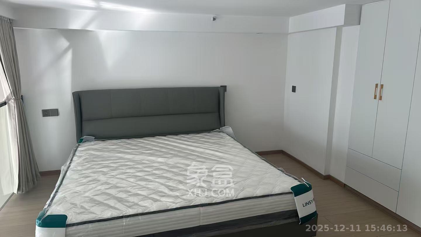 保利中环广场（保利中悦苑）  1室1厅1卫    2100.0元/月