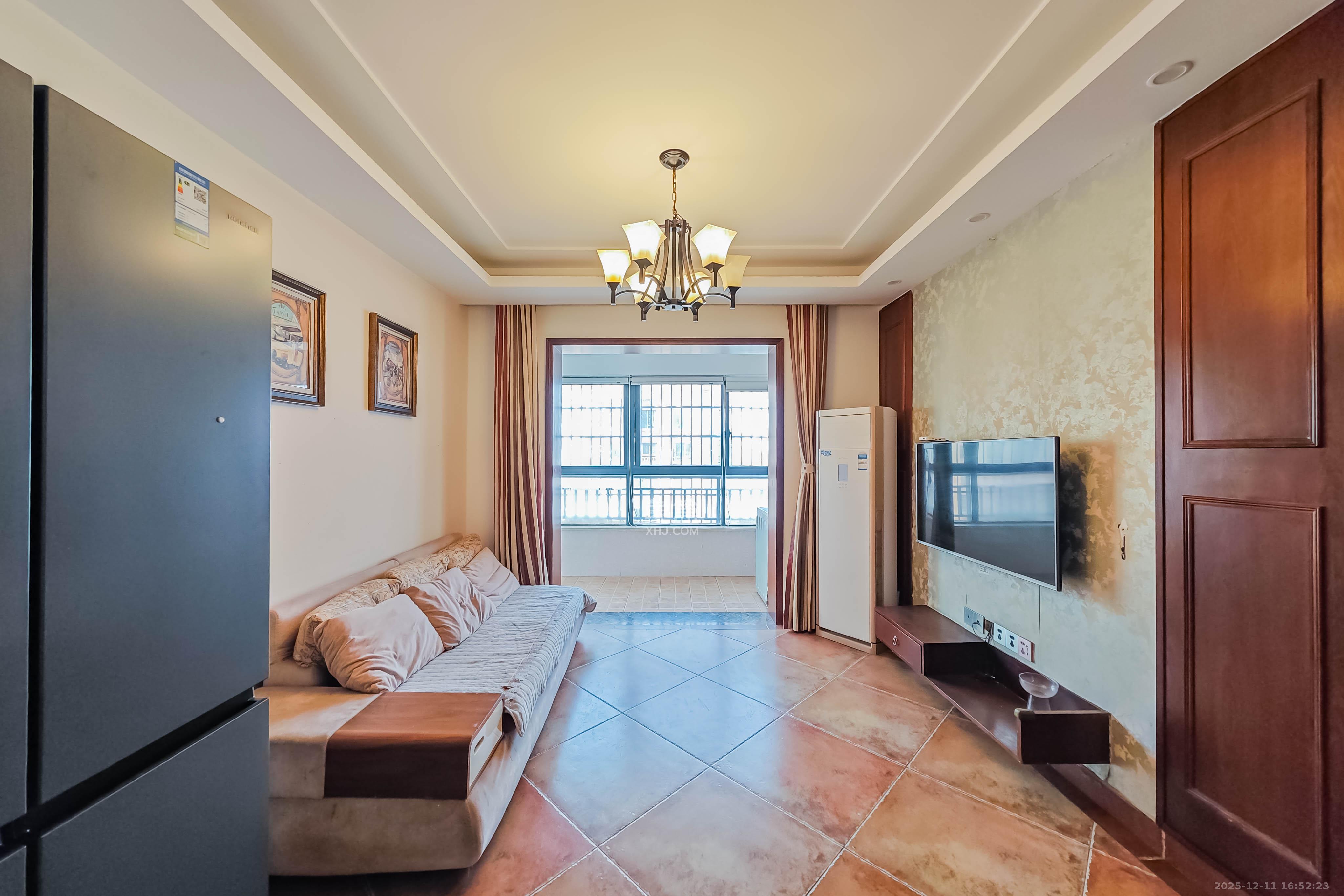 香樟兰亭（朗峰苑）  3室2厅1卫    82.0万