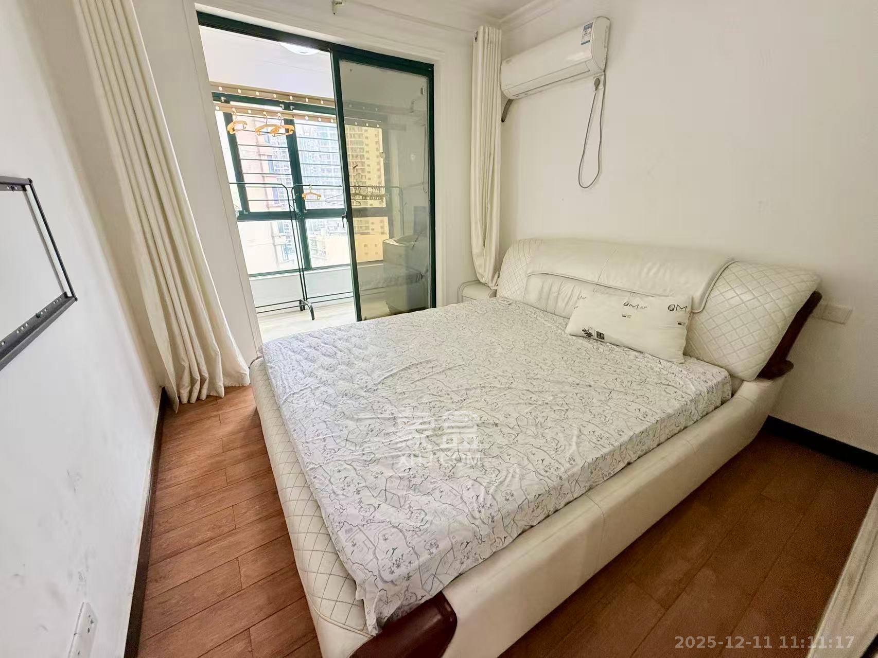 维一星城原山苑 3室2厅1卫 2500.0元/月 维一星城原山苑 3室2厅1卫 2500.0元/月室内图