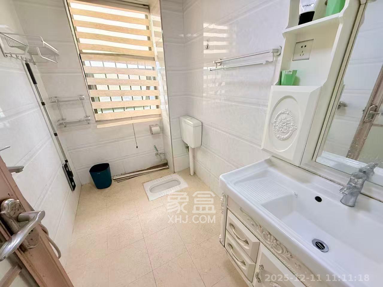 维一星城原山苑 3室2厅1卫 2500.0元/月 维一星城原山苑 3室2厅1卫 2500.0元/月室内图