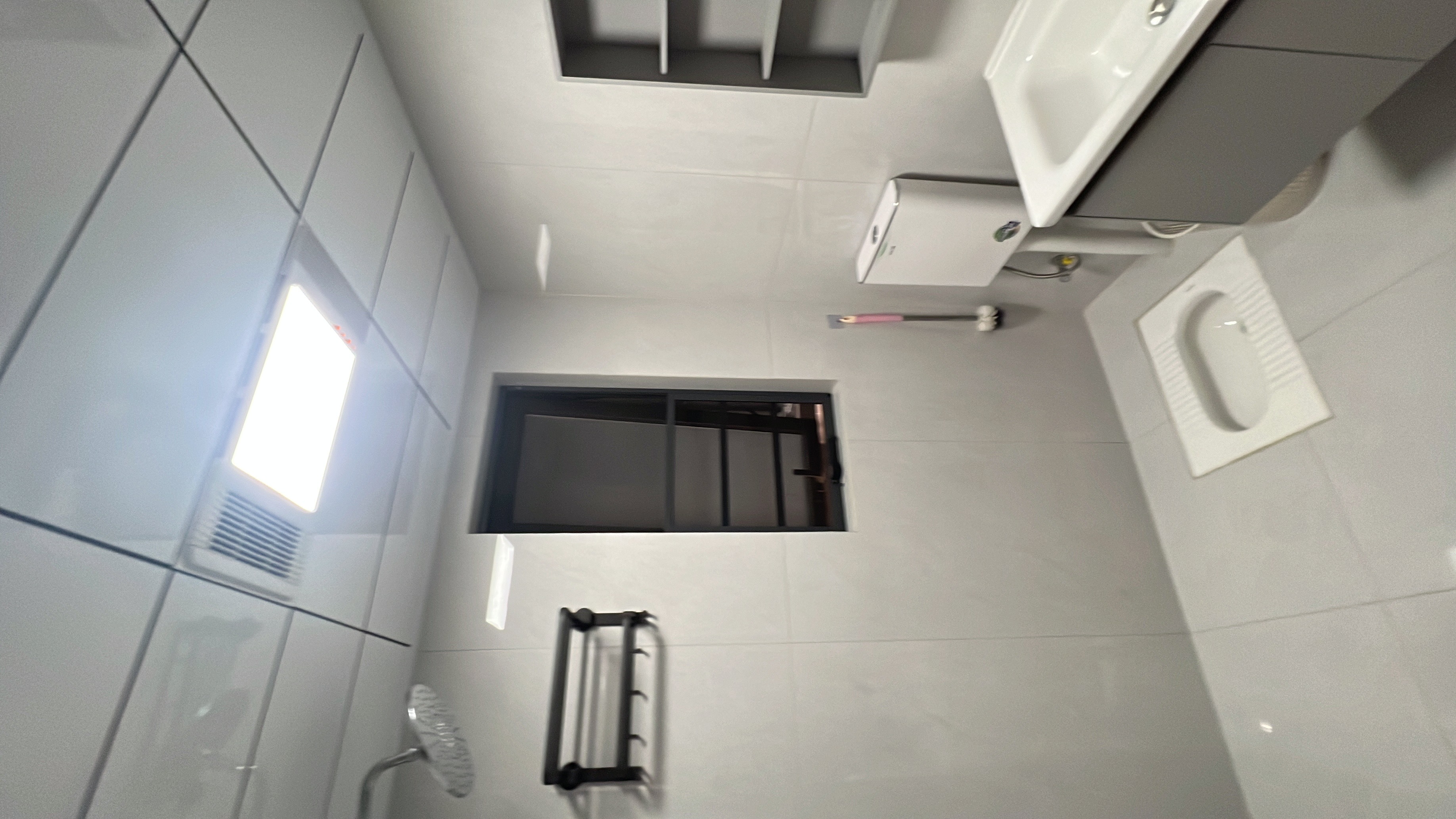 吾悦广场 2室1厅1卫 1500.0元/月 吾悦广场 2室1厅1卫 1500.0元/月室内图