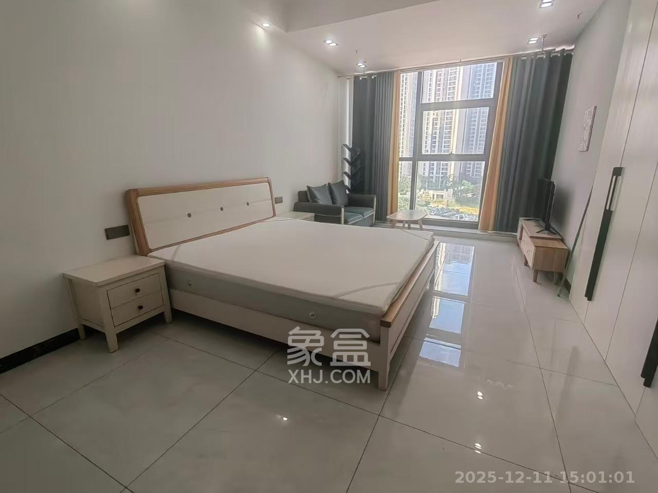 梅溪峰汇（房聚梅溪壹中心）  1室1厅1卫    1600.0元/月室内图