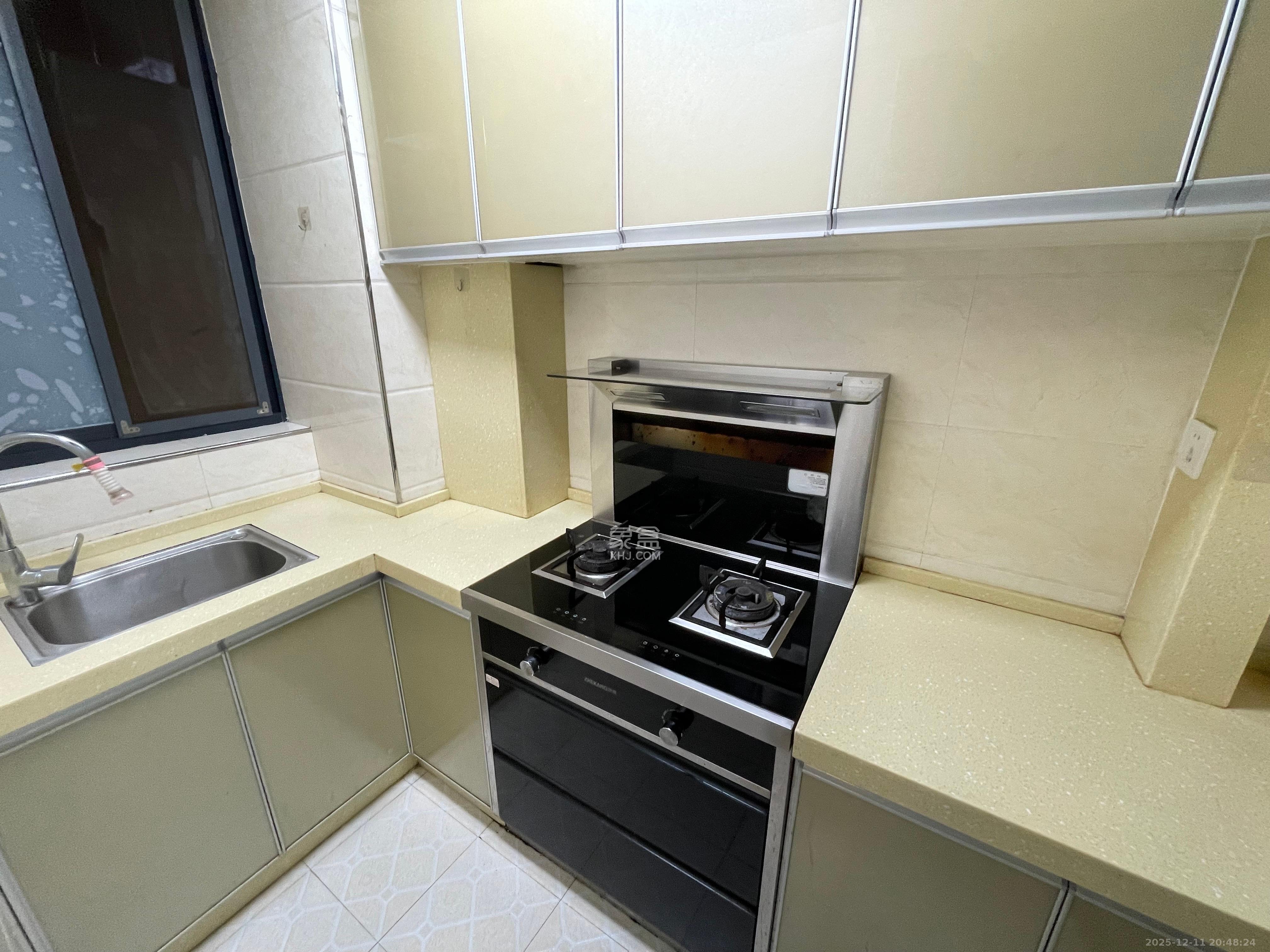 圭塘三小区 1室1厅1卫 1700.0元/月 圭塘三小区 1室1厅1卫 1700.0元/月室内图