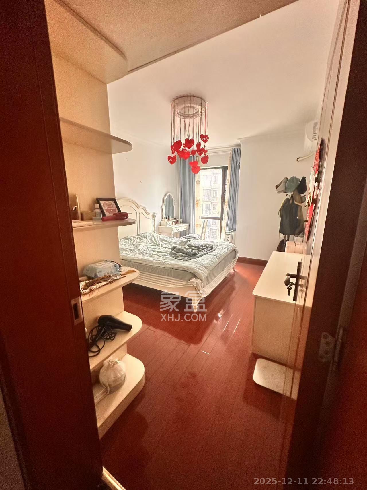 鑫远和城(一、二期) 2室1厅1卫 2500.0元/月 鑫远和城(一、二期) 2室1厅1卫 2500.0元/月室内图