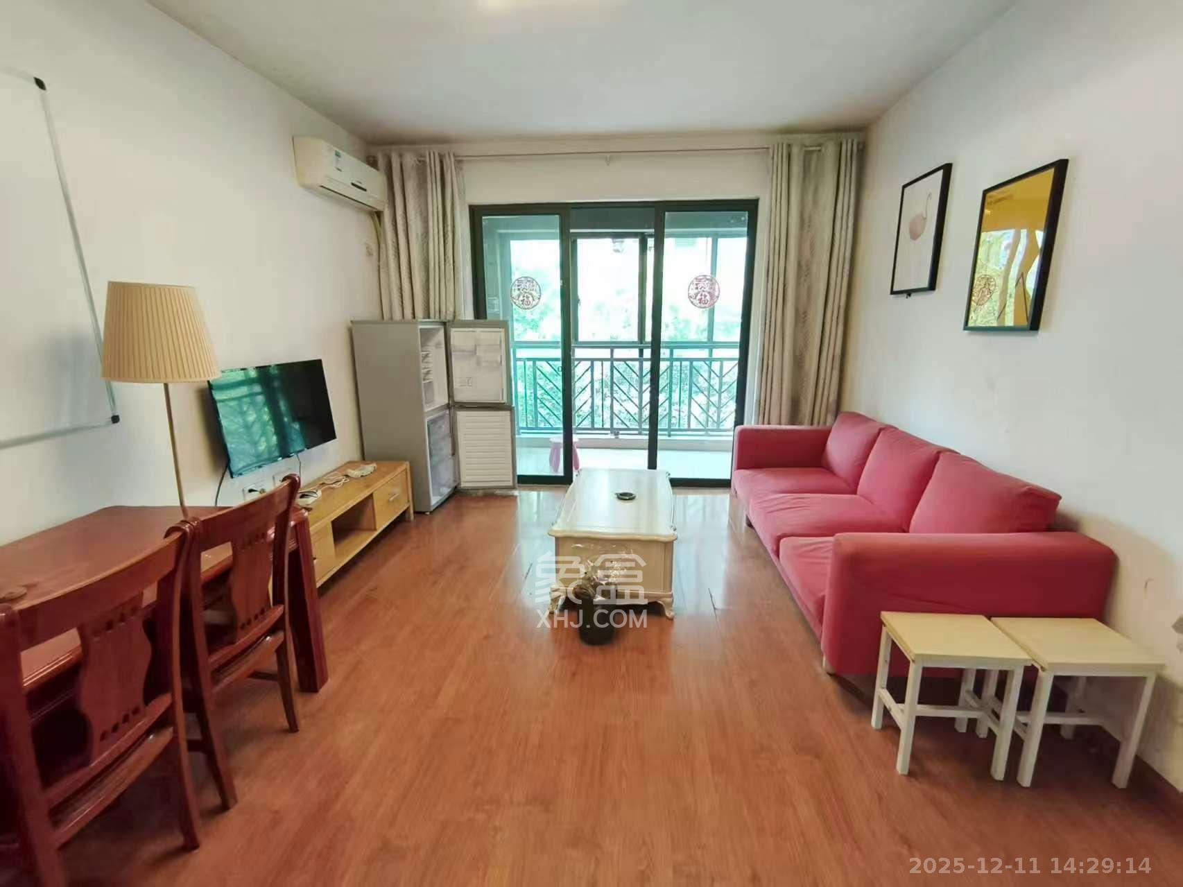 旭辉藏郡(藏郡、旭湘华府) 3室2厅1卫 2200.0元/月 旭辉藏郡(藏郡、旭湘华府) 3室2厅1卫 2200.0元/月室内图