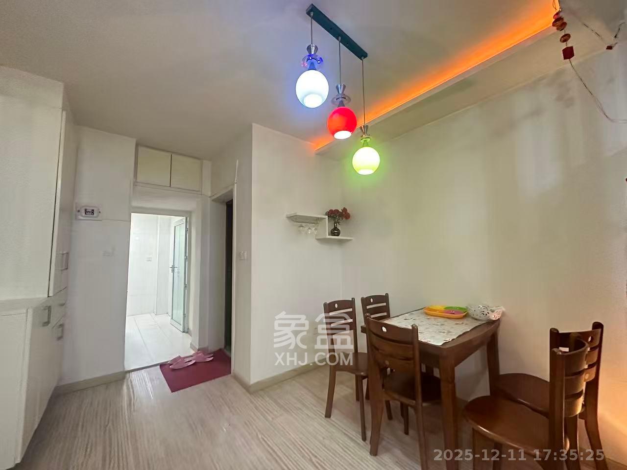 雨花区线材宿舍(莱特尔事业集团小区)  2室1厅1卫    2000.0元/月