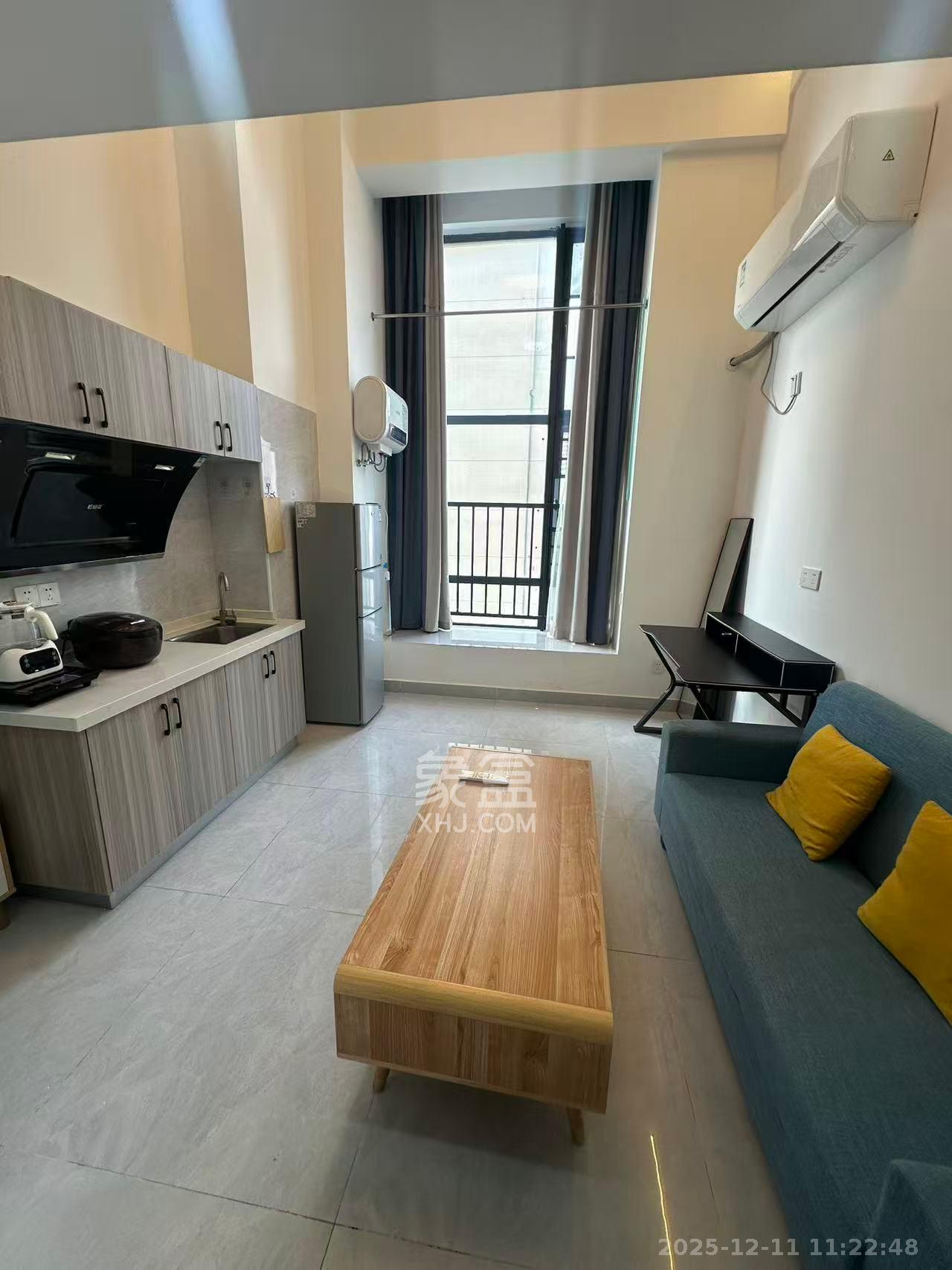 天麓轻奢国际  1室1厅1卫    1500.0元/月