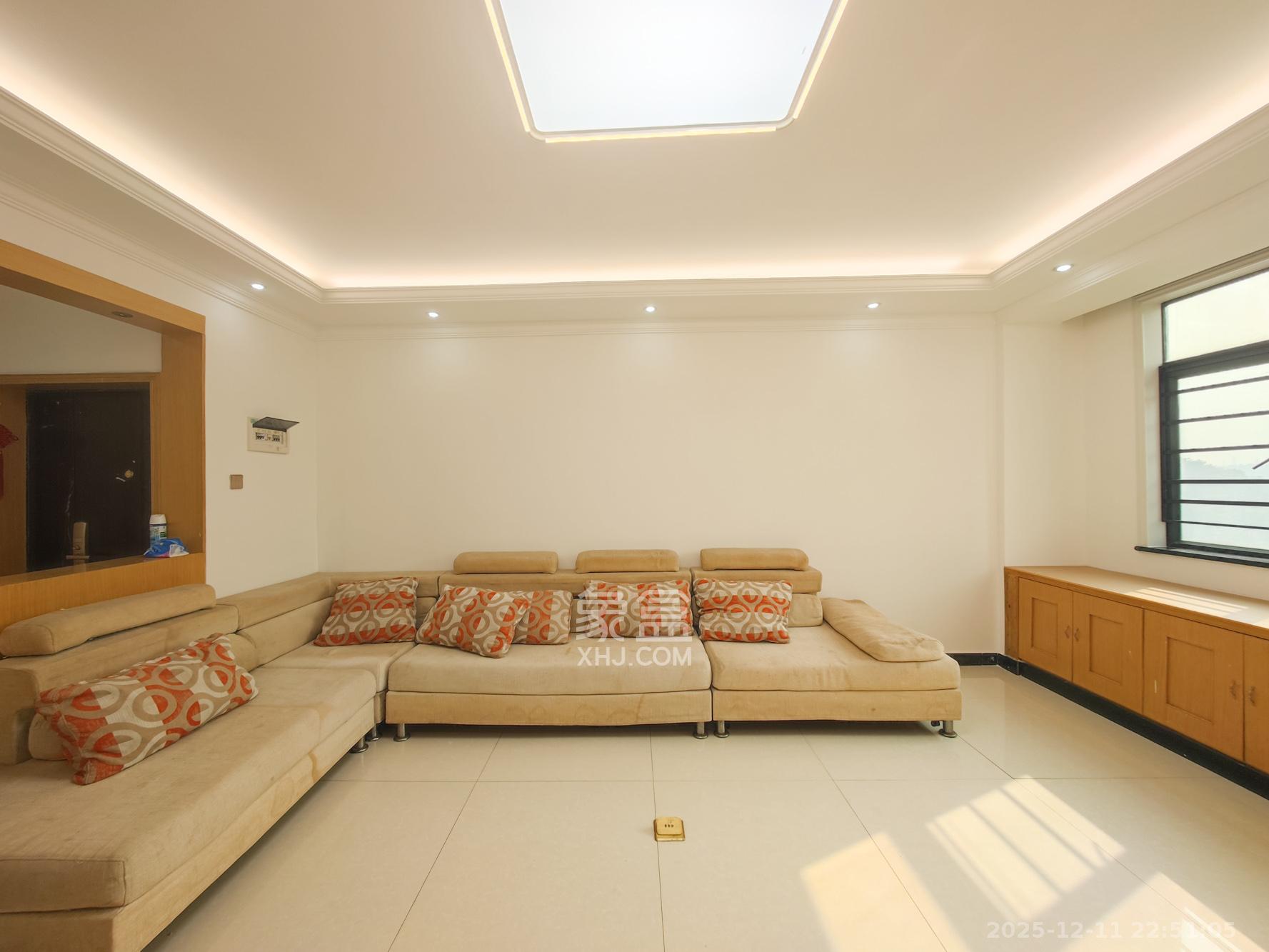 山水熙园  3室2厅2卫    79.0万