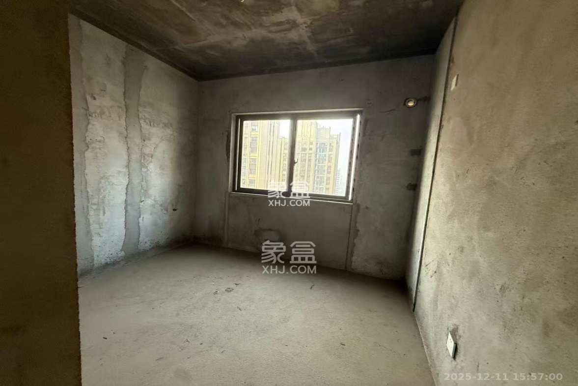 东方美地 4室2厅2卫 800.0元/月 东方美地 4室2厅2卫 800.0元/月室内图