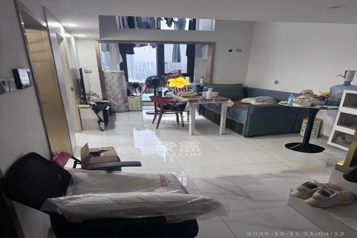 万科金色梦想B区 2室2厅2卫 2300.0元/月 万科金色梦想B区 2室2厅2卫 2300.0元/月室内图