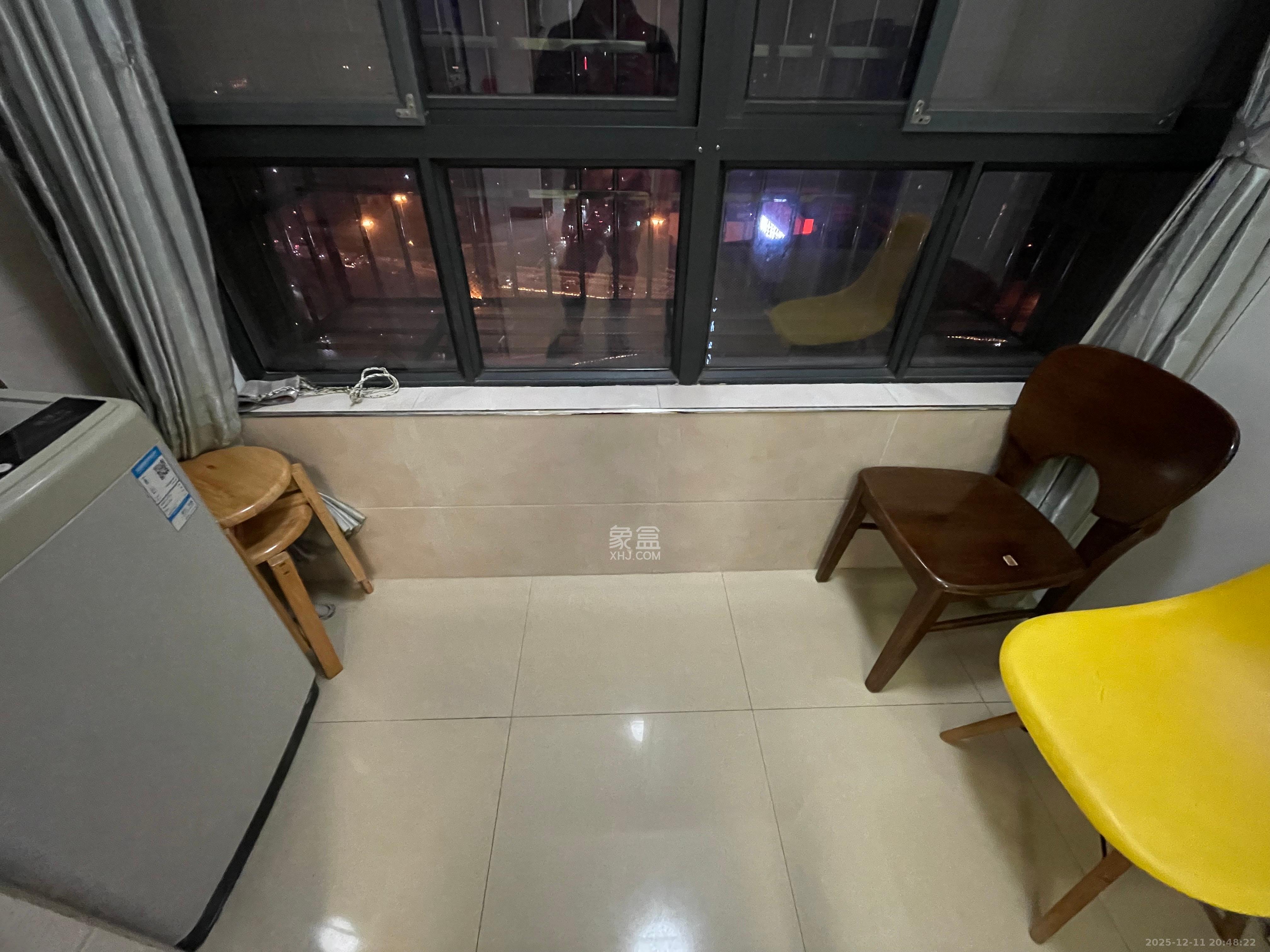 圭塘三小区  1室1厅1卫    1700.0元/月室内图