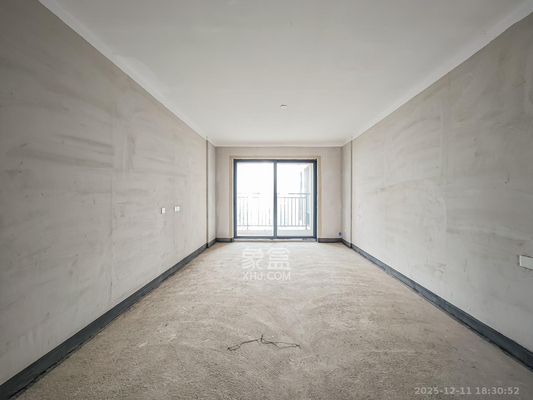 长沙融创城  3室2厅2卫    65.0万