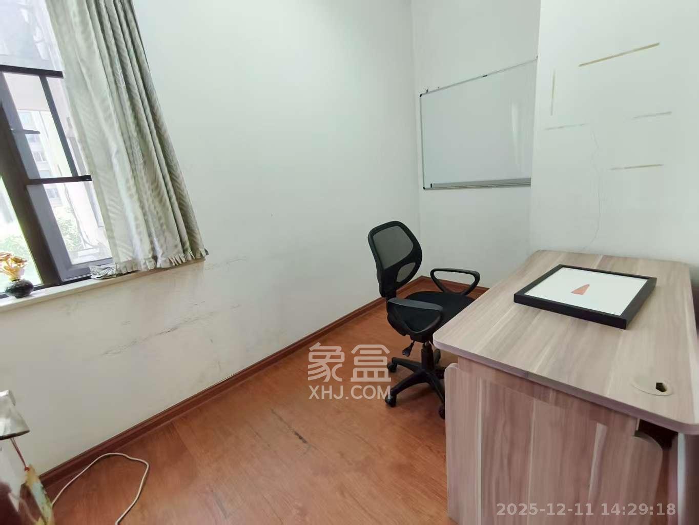 旭辉藏郡(藏郡、旭湘华府) 3室2厅1卫 2200.0元/月 旭辉藏郡(藏郡、旭湘华府) 3室2厅1卫 2200.0元/月室内图