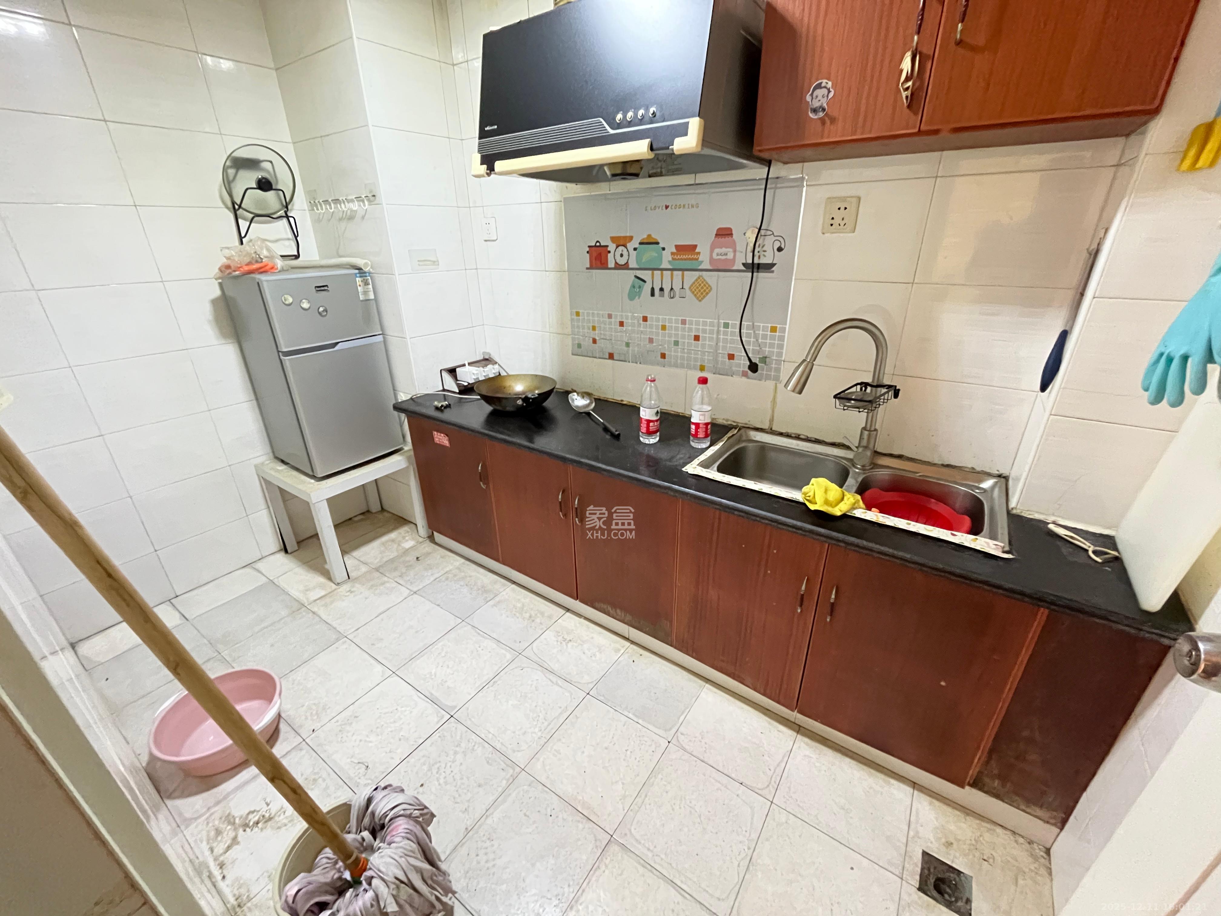 城市动力 1室1厅1卫 1650.0元/月 城市动力 1室1厅1卫 1650.0元/月室内图