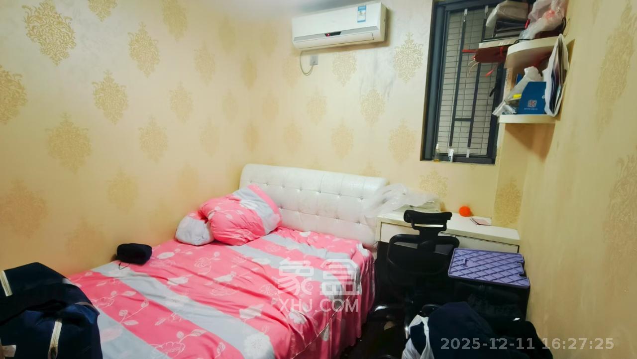 西山汇景一、二期  3室2厅1卫    3000.0元/月室内图