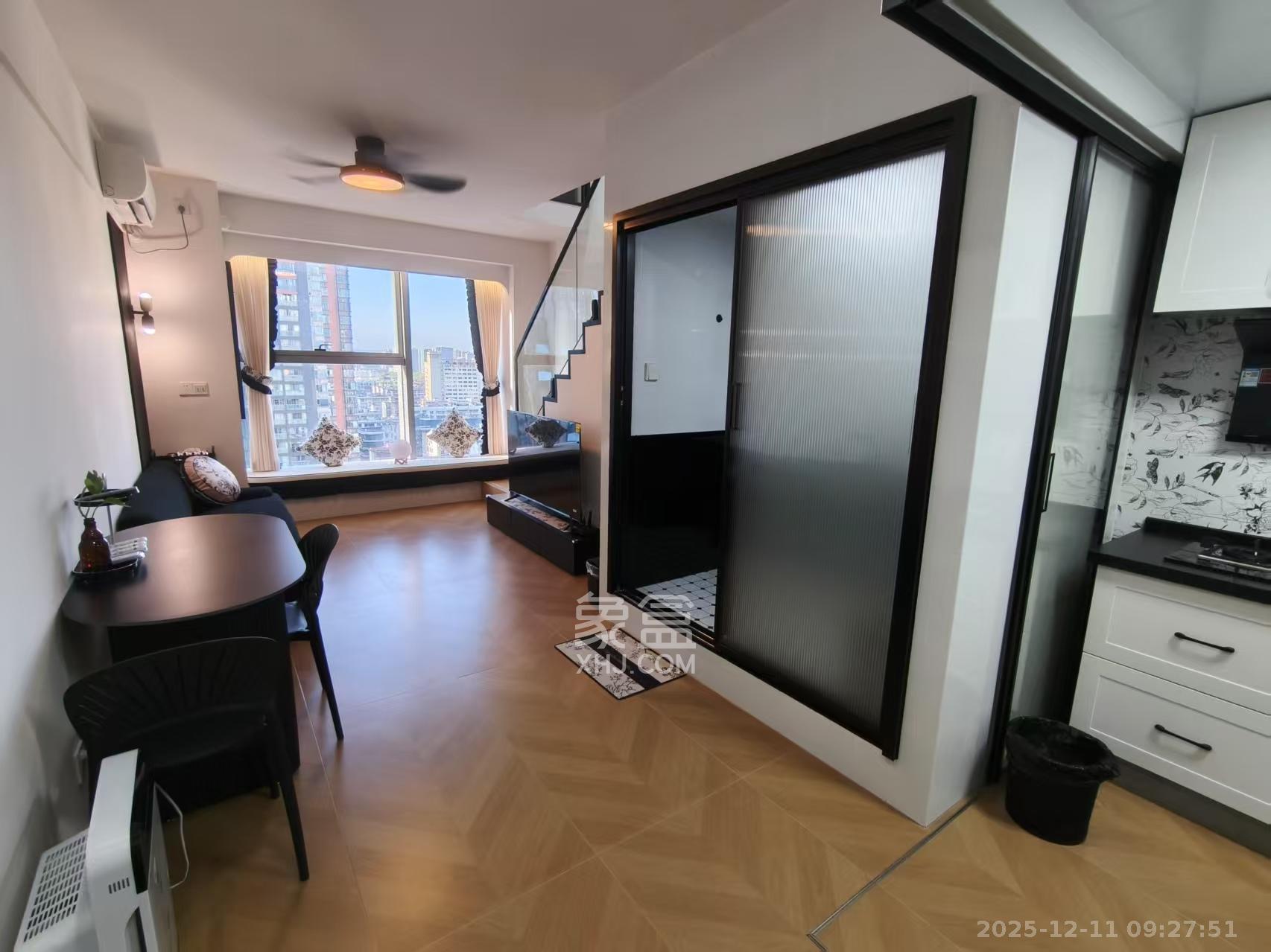 君悦新天地  2室1厅1卫    3000.0元/月