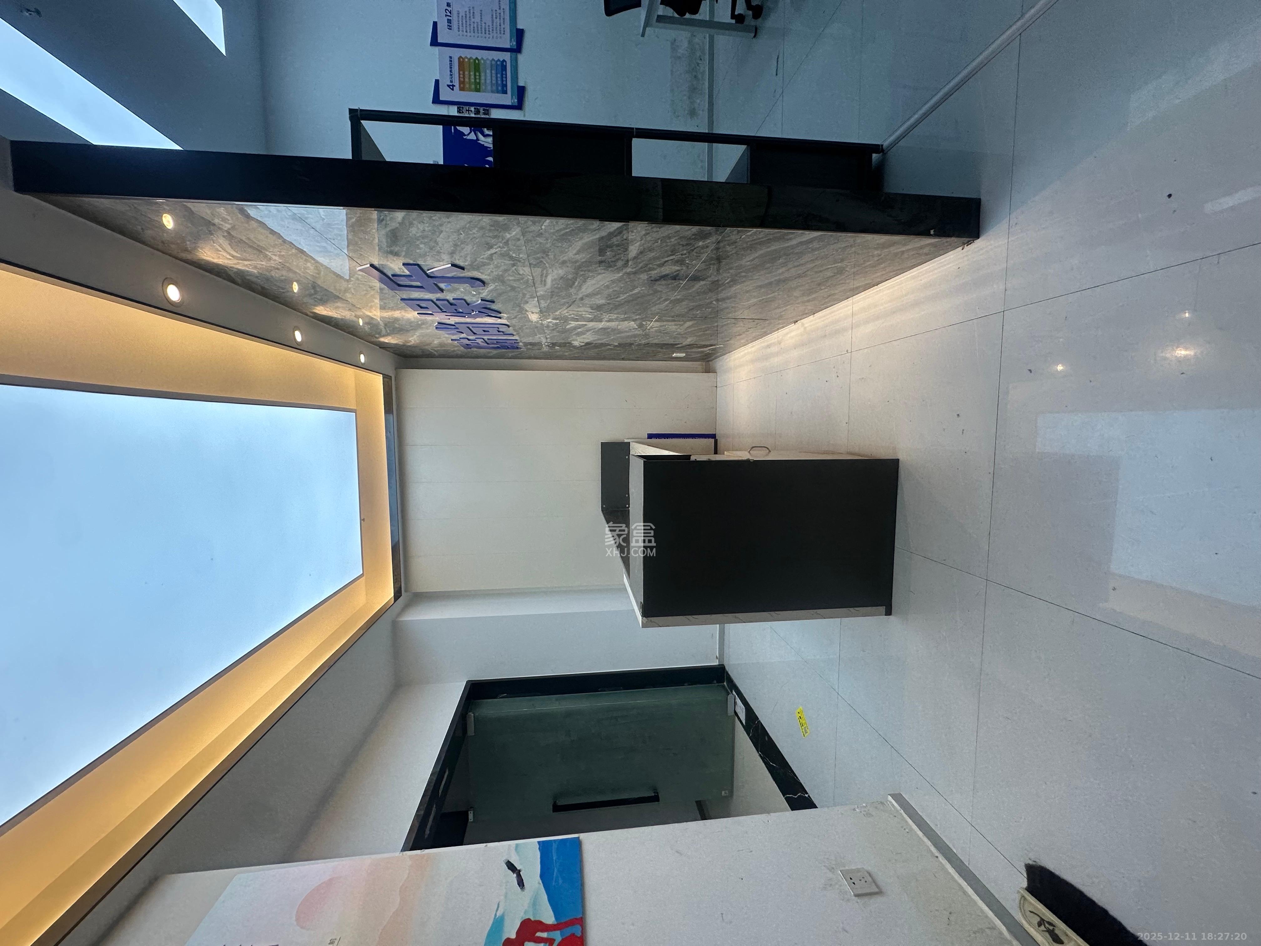 华润置地广场二期 3室2厅1卫 3600.0元/月 华润置地广场二期 3室2厅1卫 3600.0元/月室内图