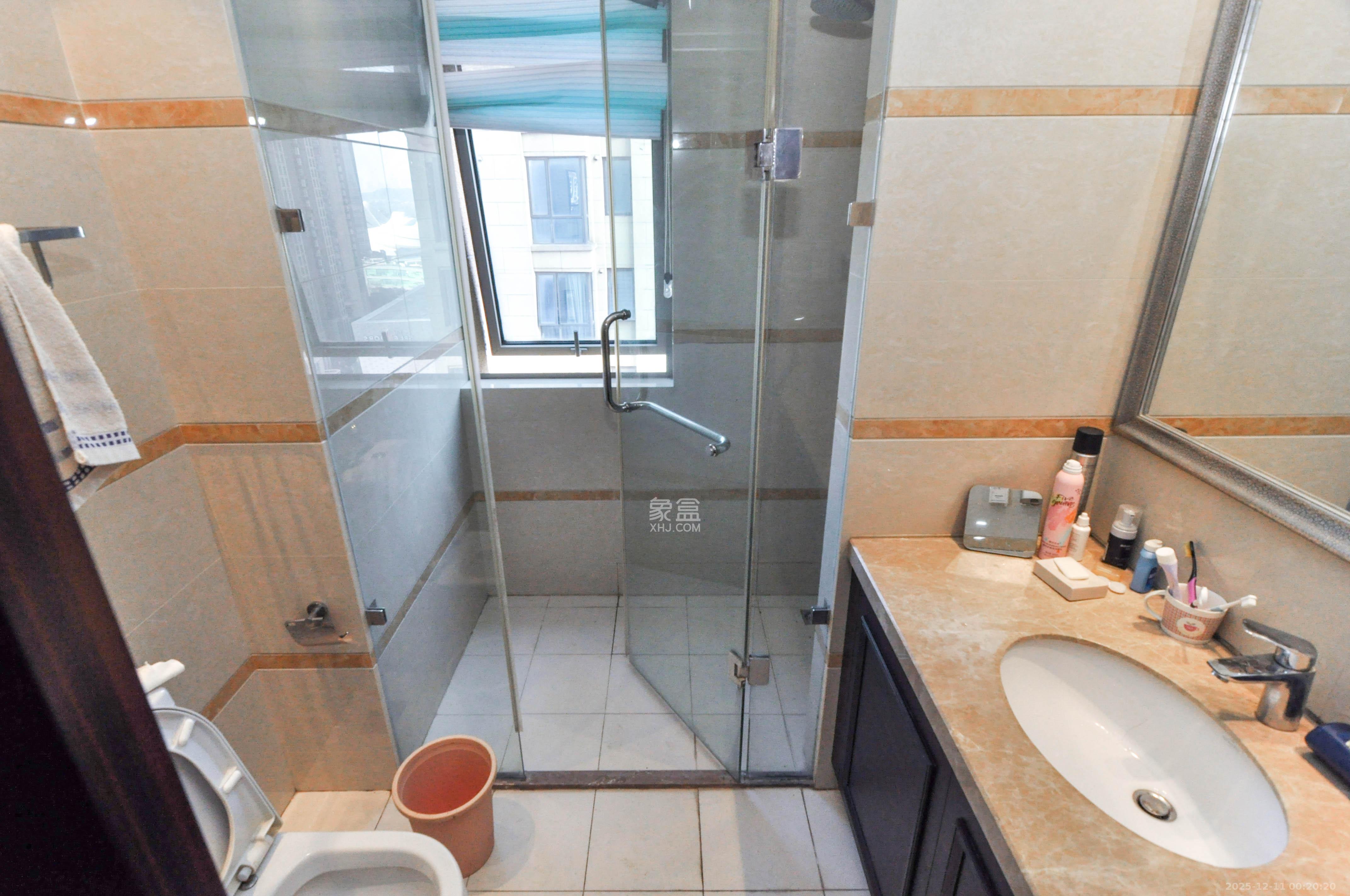 梅溪湖金茂府（金茂广场）（金茂览秀城）  1室0厅0卫    235.0万卫生间