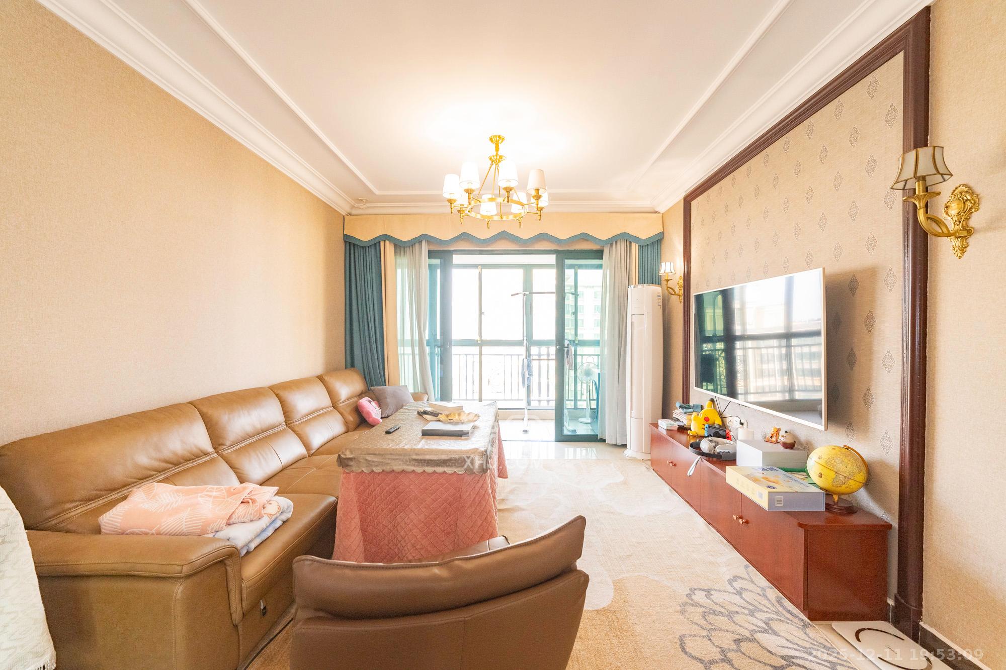 恒大翡翠华庭  3室2厅2卫    105.0万