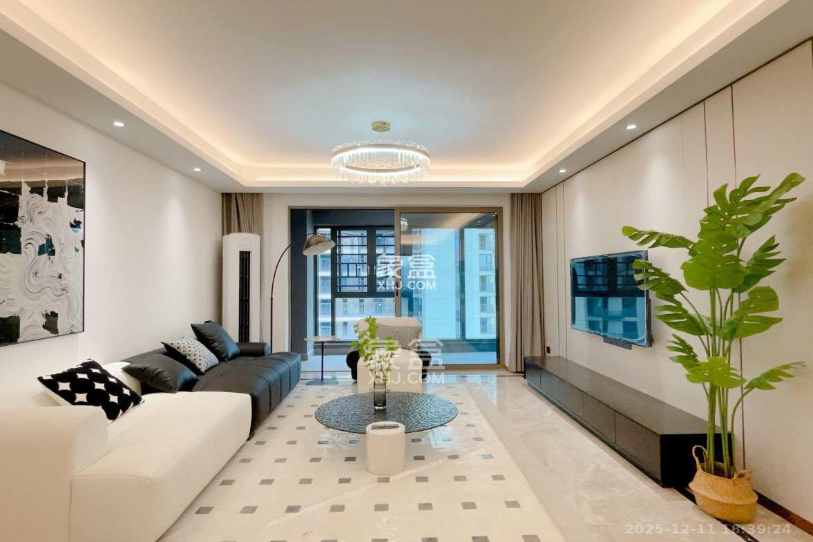 旭辉雨花郡 4室1厅2卫 5500.0元/月 旭辉雨花郡 4室1厅2卫 5500.0元/月室内图