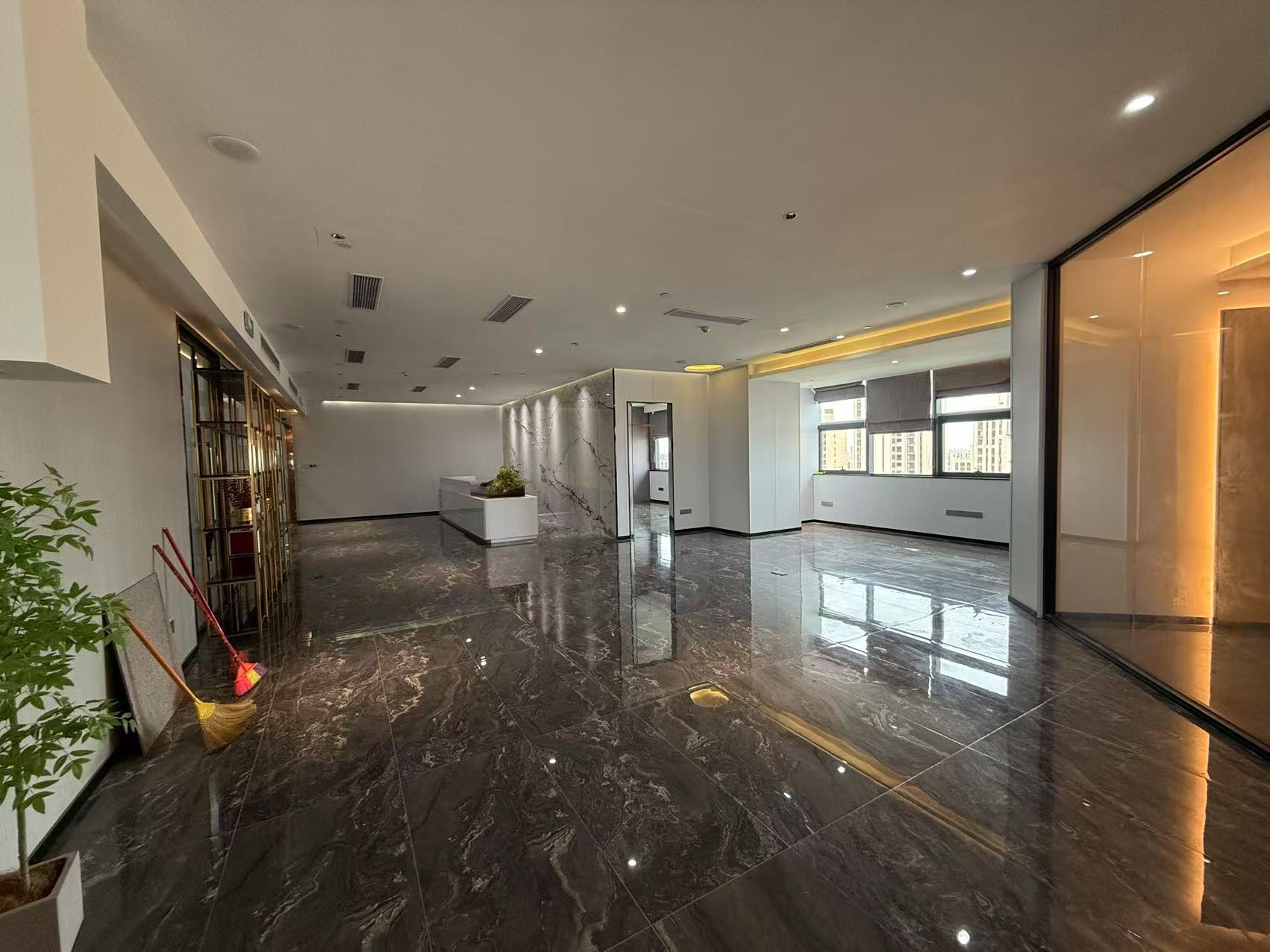 互联网金融大厦   440.0㎡      20000.0元/月室内图