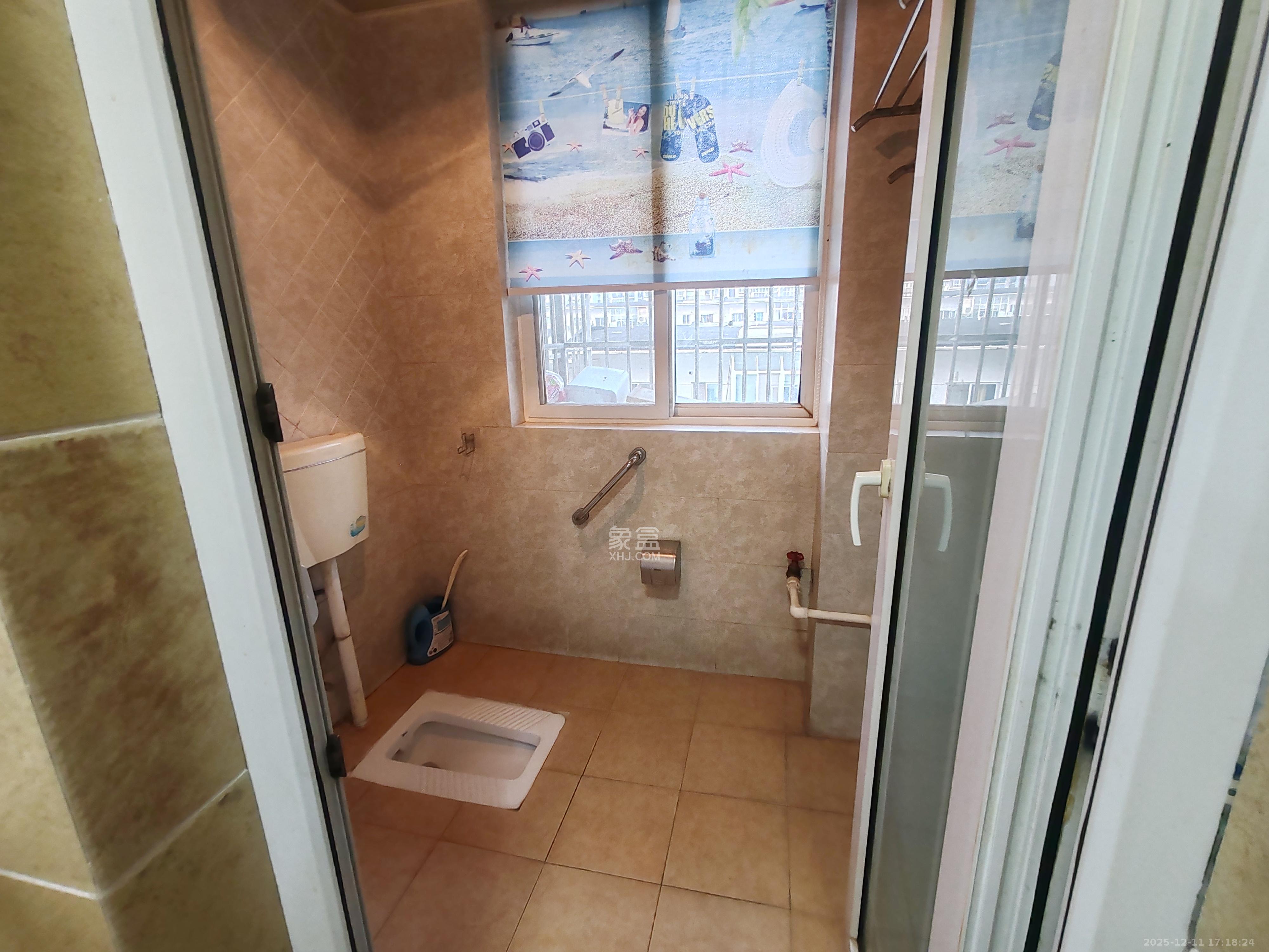 申奥美域 3室2厅2卫 2000.0元/月 申奥美域 3室2厅2卫 2000.0元/月室内图