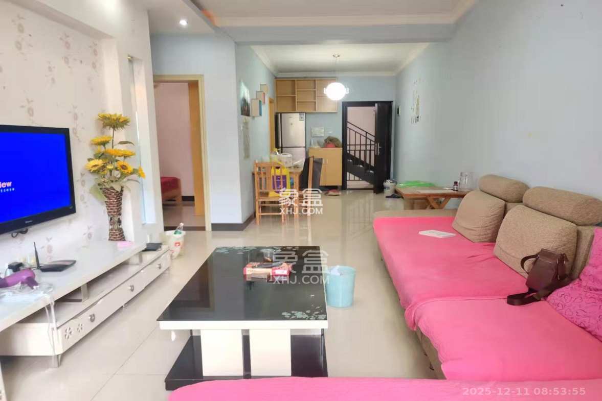 山水湾 2室2厅1卫 1600.0元/月 山水湾 2室2厅1卫 1600.0元/月室内图