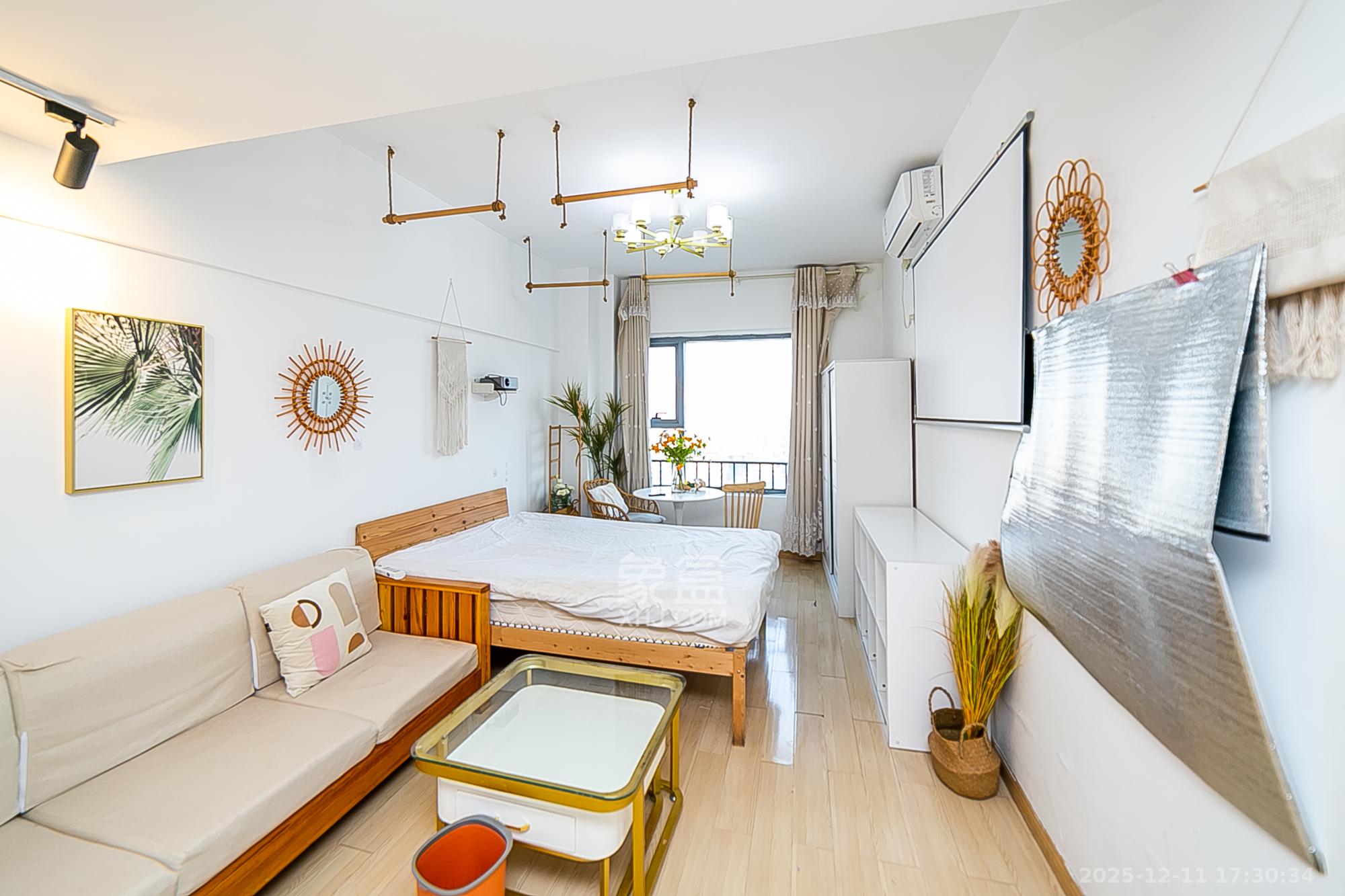 东怡外国（南湖一号)  1室1厅1卫    39.8万