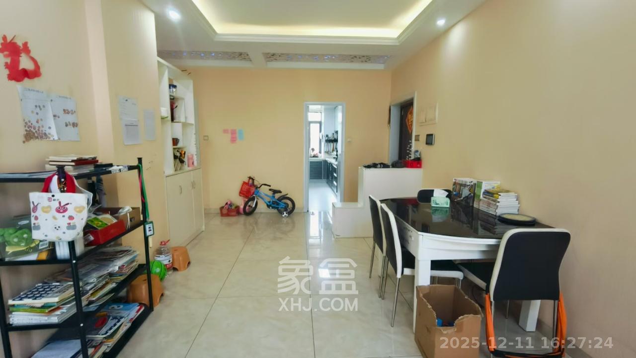 西山汇景一、二期  3室2厅1卫    3000.0元/月室内图