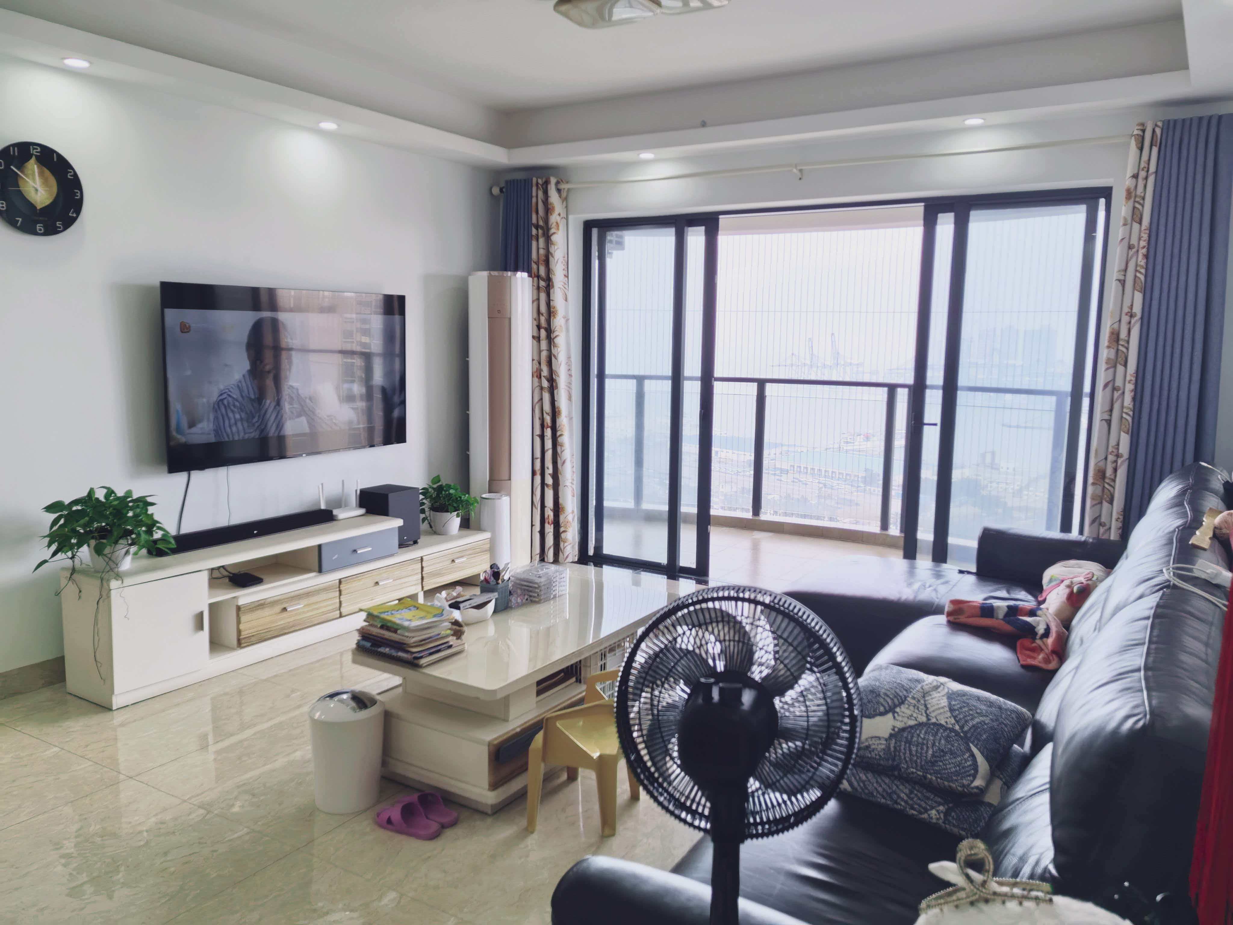 滨海幸福里  4室2厅2卫    246.0万