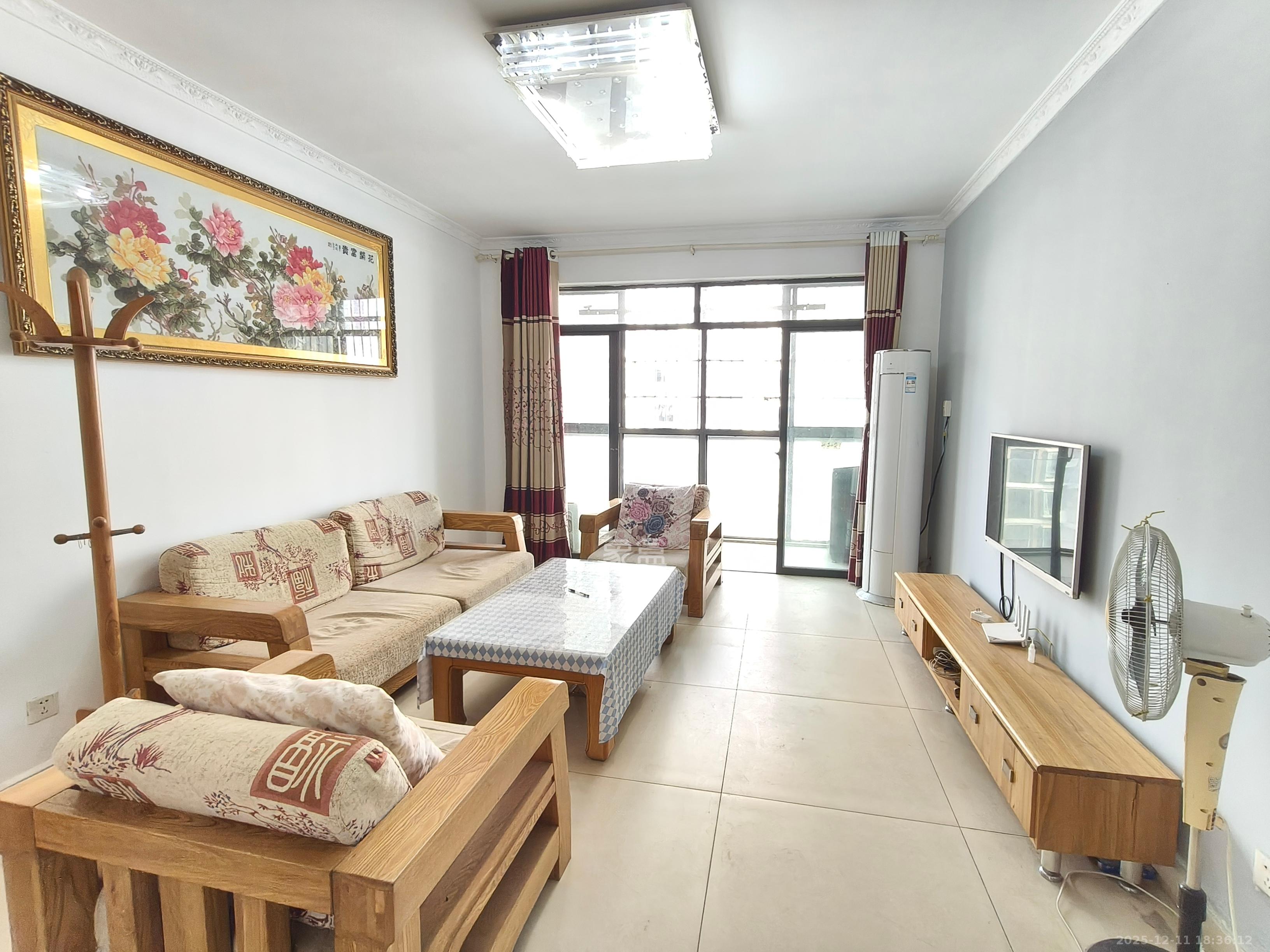 星城映象  2室2厅1卫    2100.0元/月