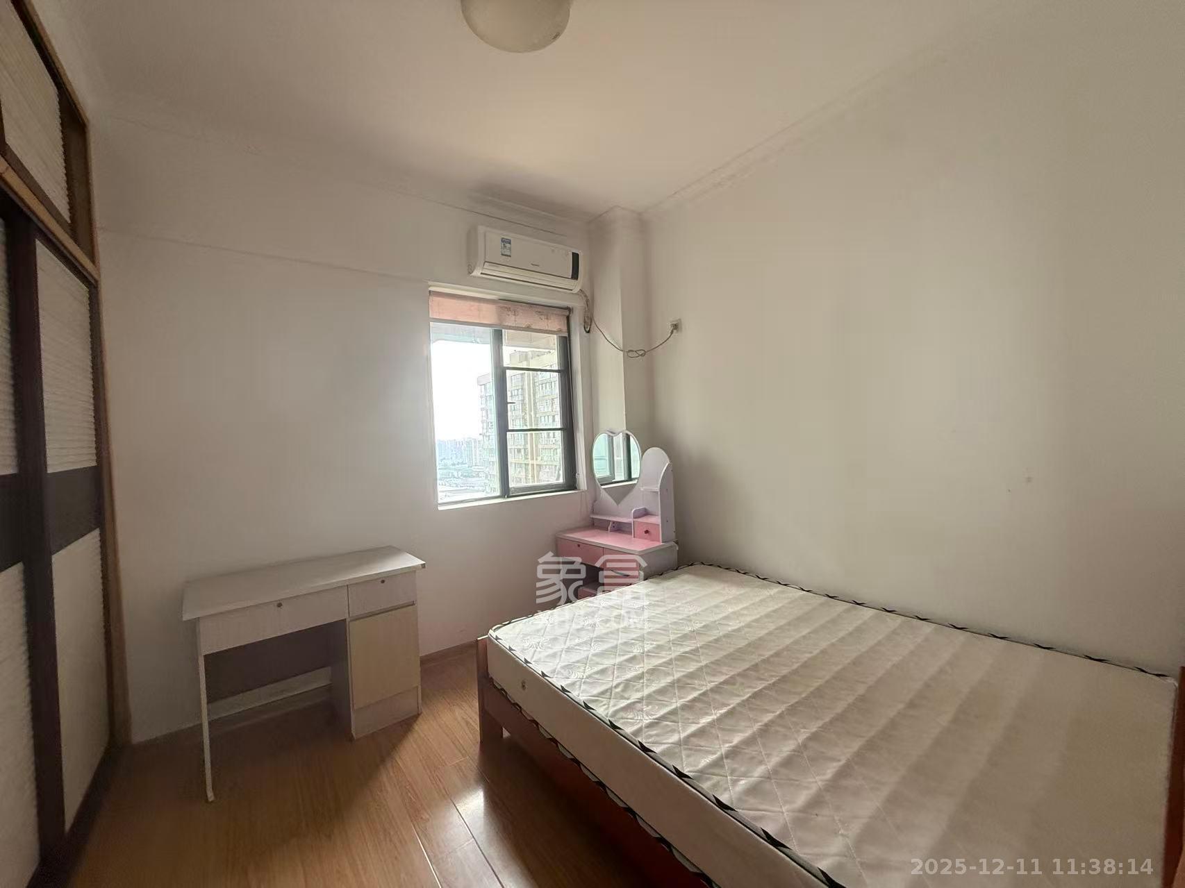 万博汇  2室1厅1卫    1800.0元/月室内图